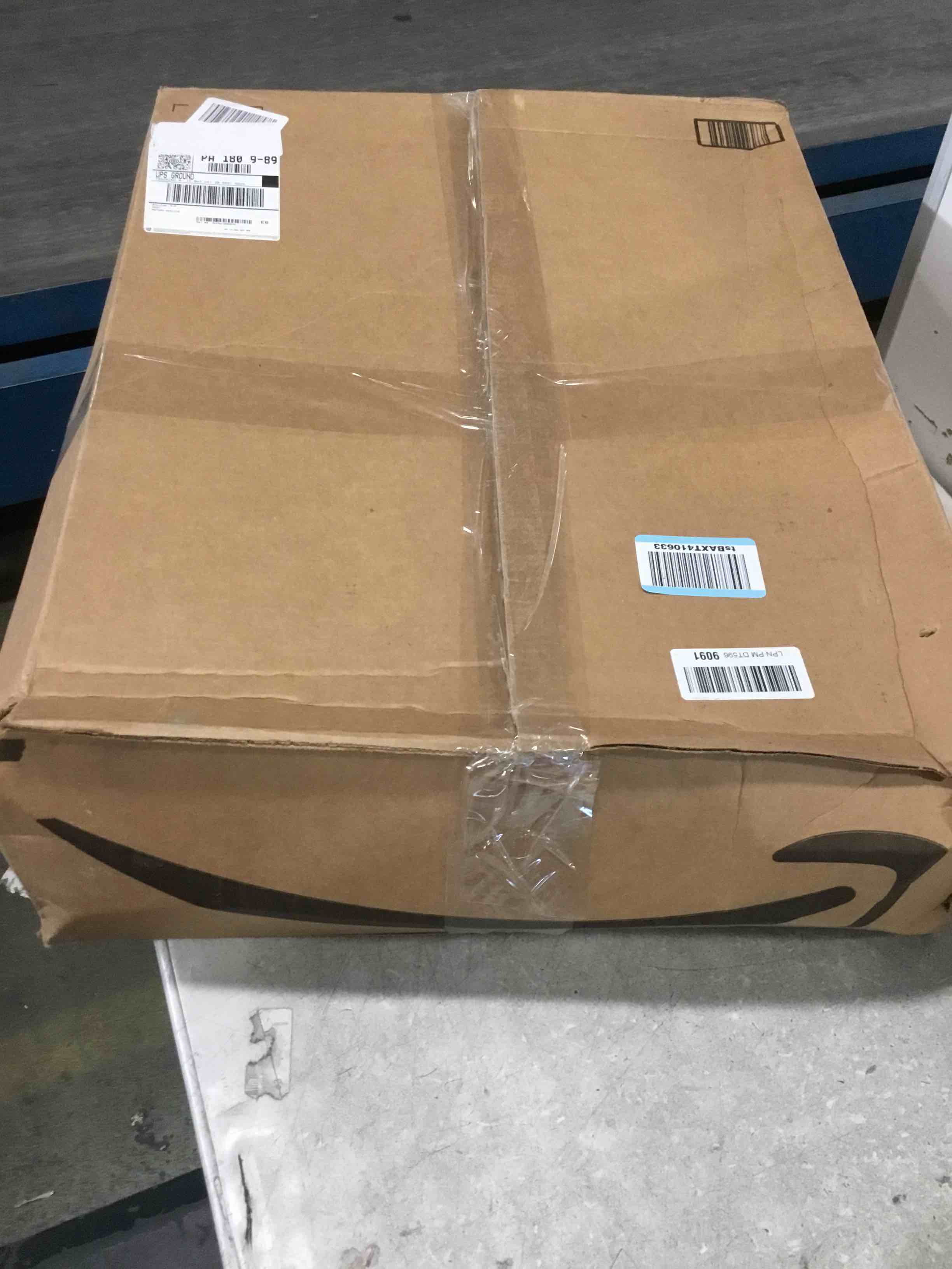https://s3.amazonaws.com/lotting-images-prod/bidfta/BRN2005576_1744805926347.jpeg