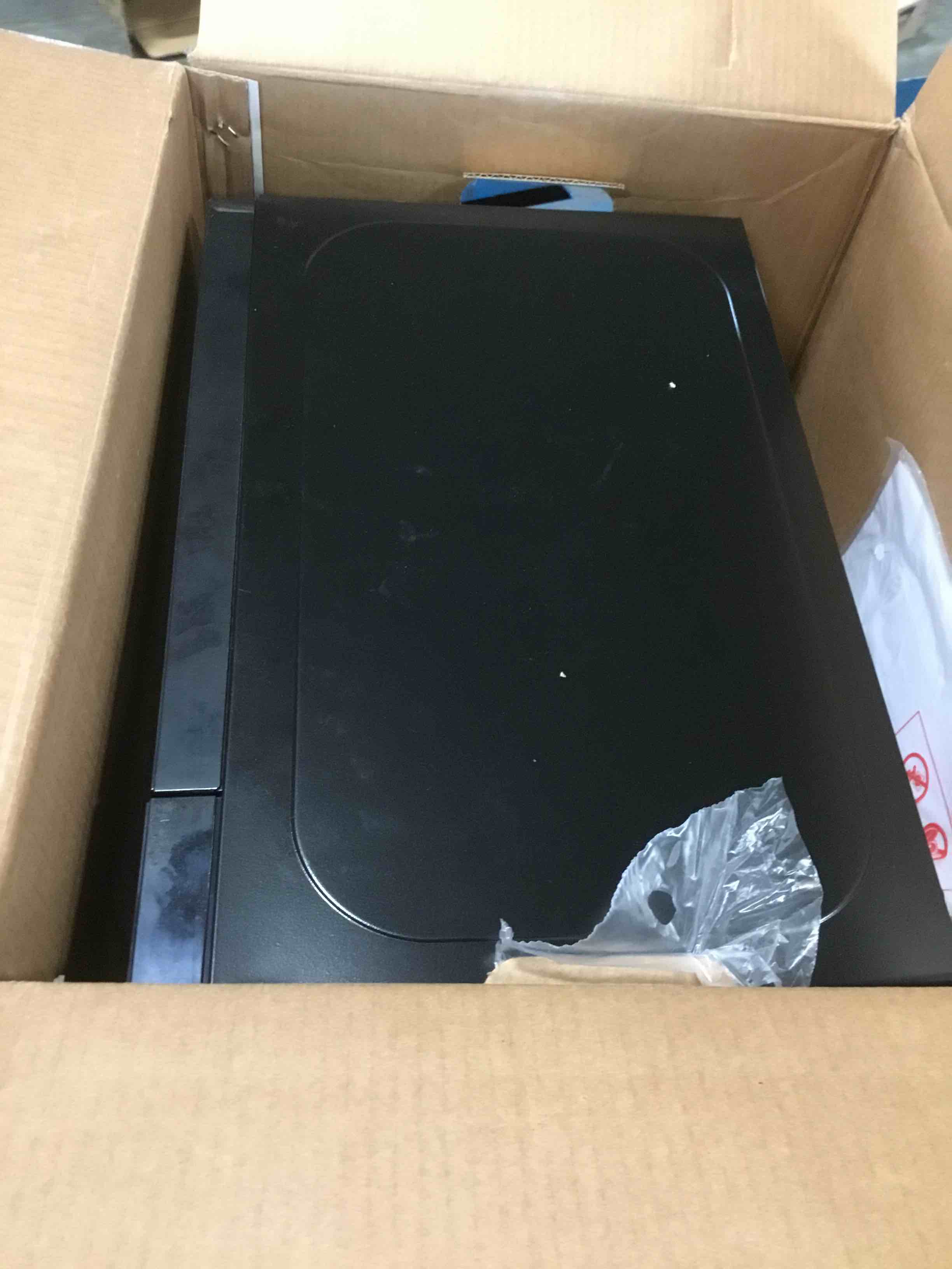 https://s3.amazonaws.com/lotting-images-prod/bidfta/BRN2005832_1744893795746.jpeg