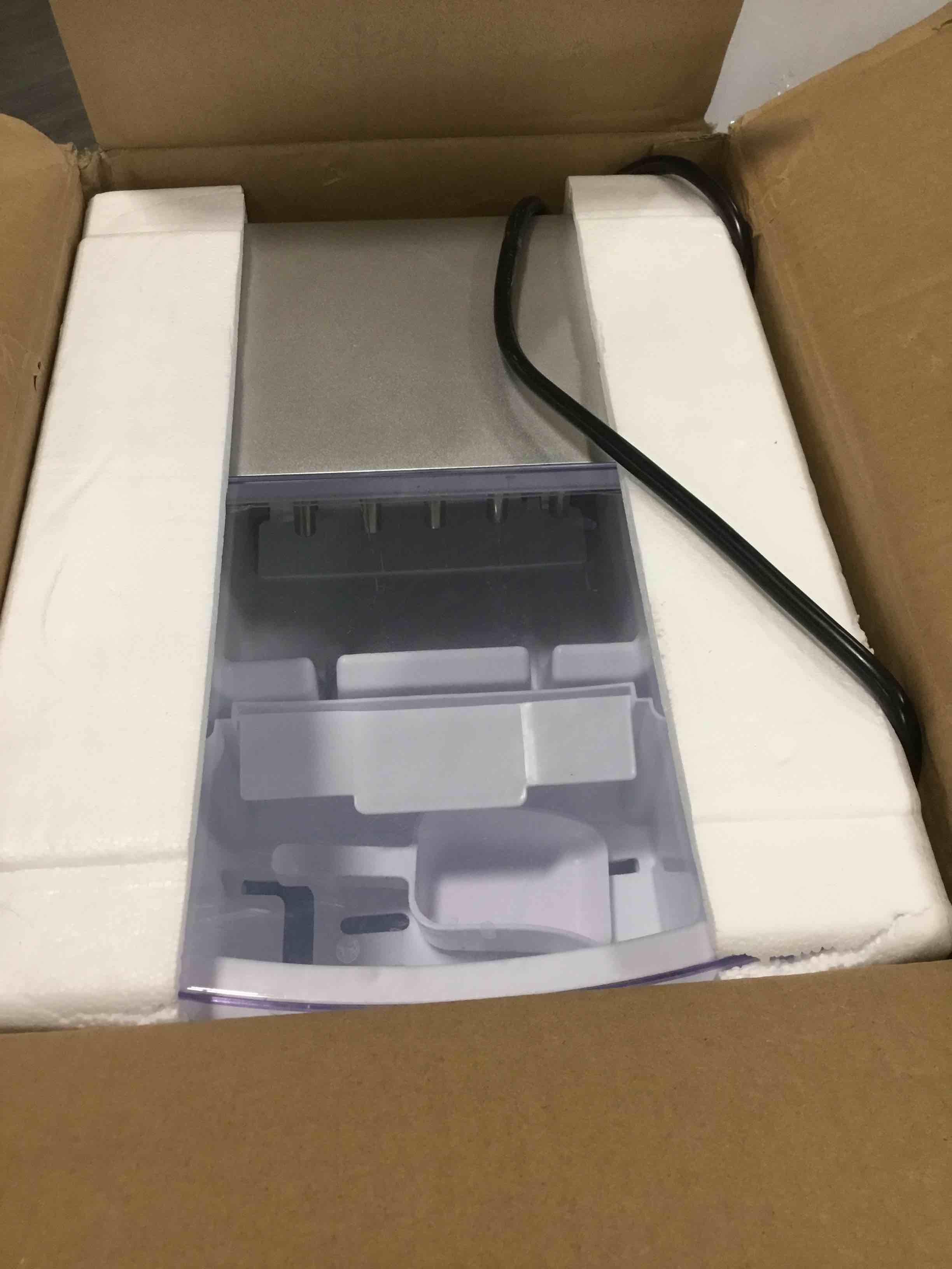 https://s3.amazonaws.com/lotting-images-prod/bidfta/BRN2006215_1744993564352.jpeg