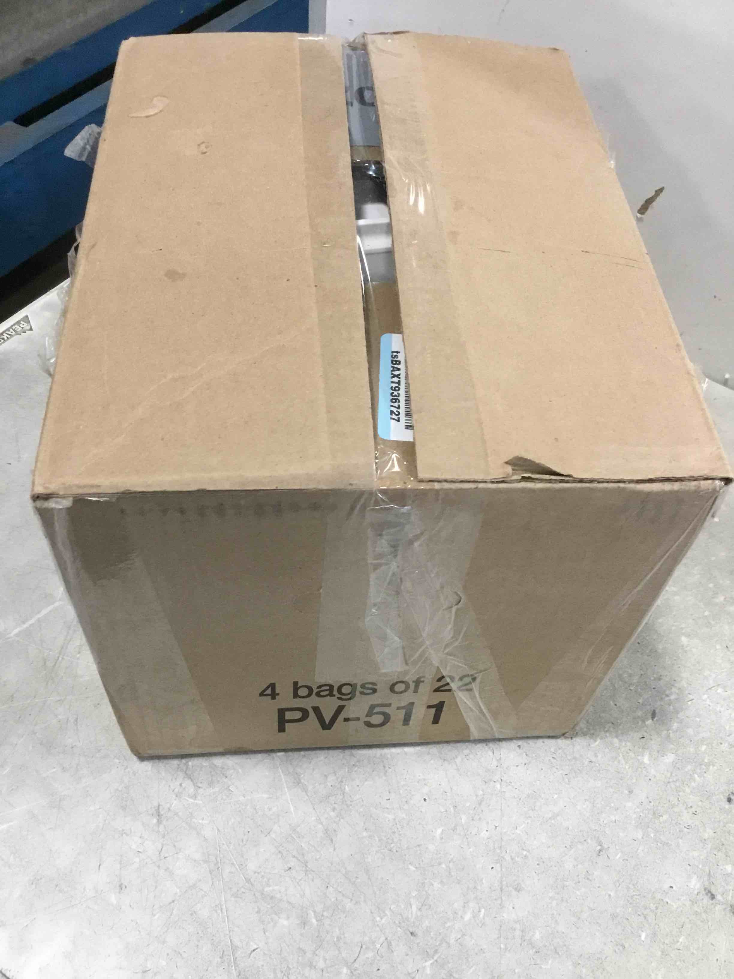 https://s3.amazonaws.com/lotting-images-prod/bidfta/BRN2006269_1745000938591.jpeg