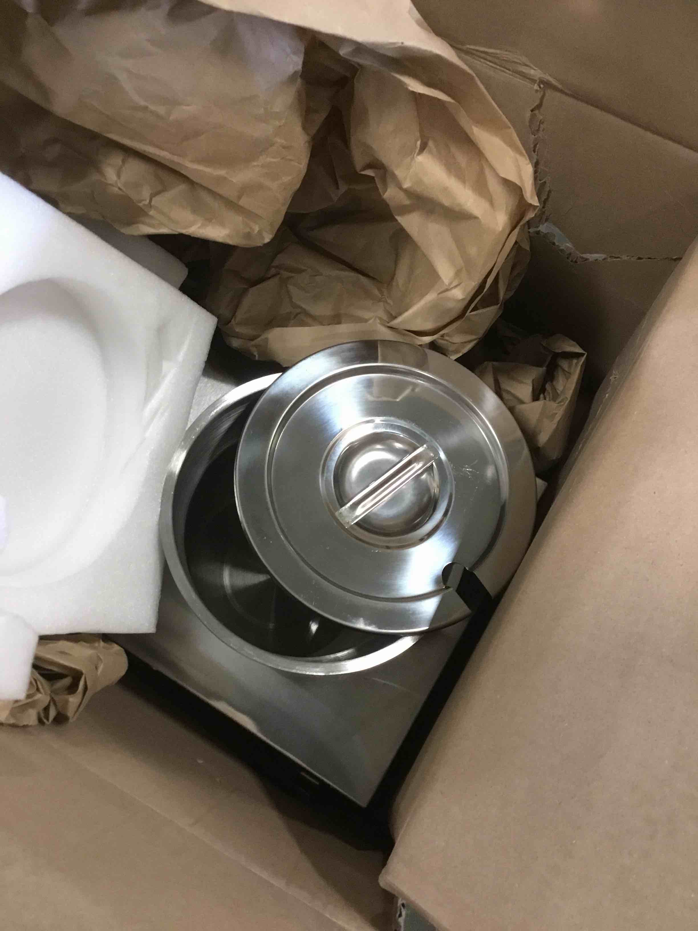 https://s3.amazonaws.com/lotting-images-prod/bidfta/BRN2007045_1745850999129.jpeg
