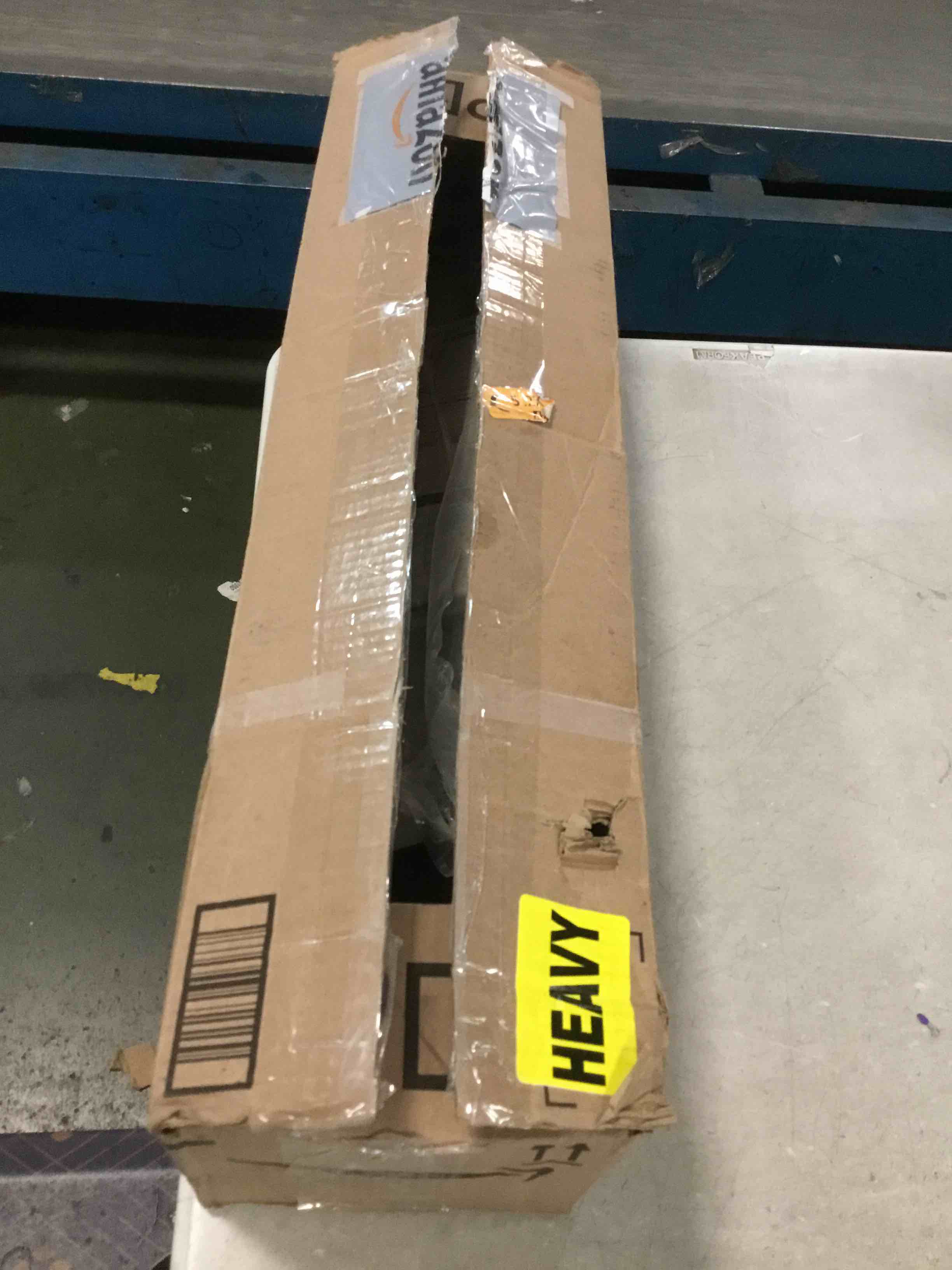 https://s3.amazonaws.com/lotting-images-prod/bidfta/BRN2007298_1745934715816.jpeg