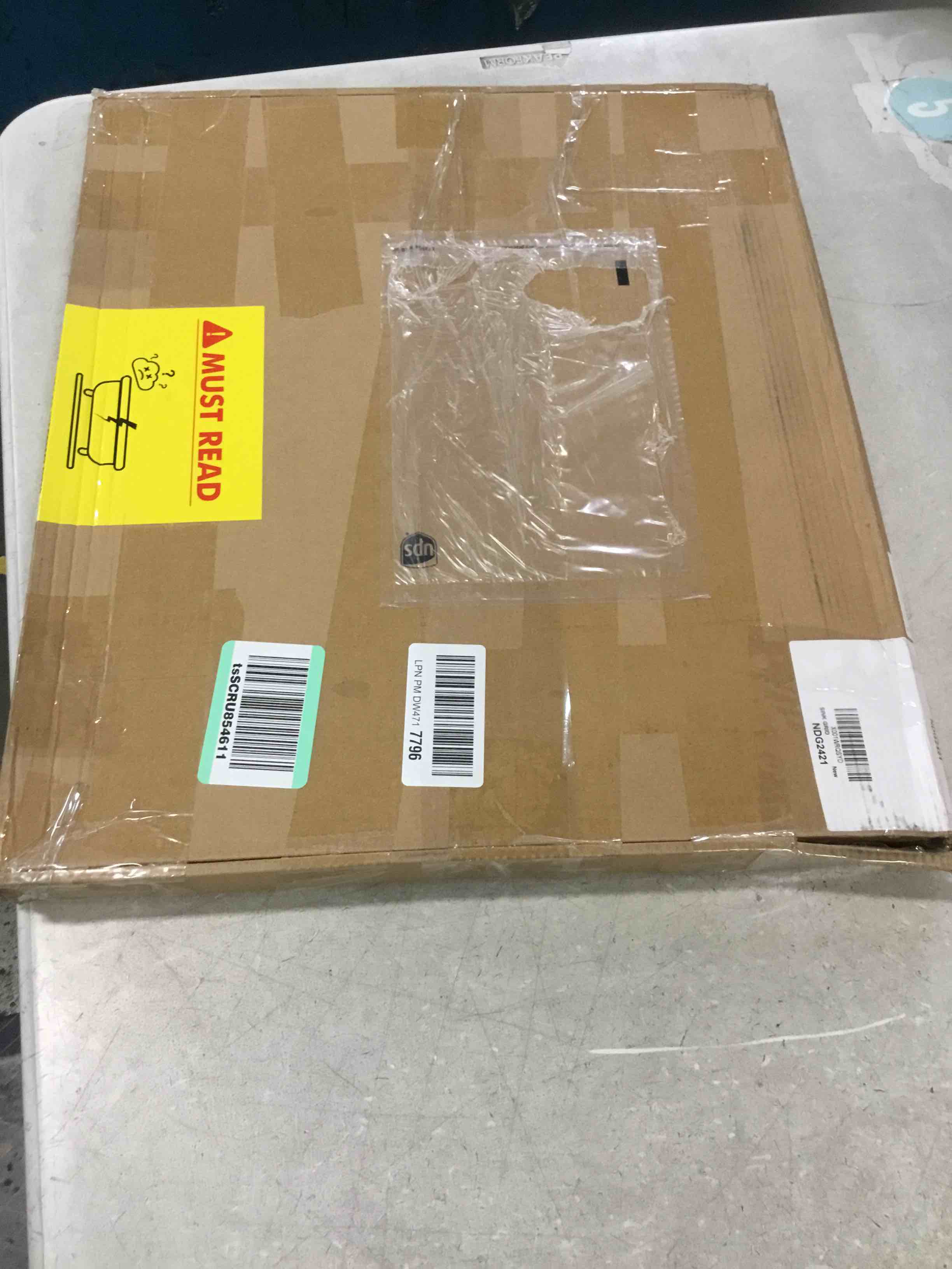 https://s3.amazonaws.com/lotting-images-prod/bidfta/BRN2007304_1745937048578.jpeg