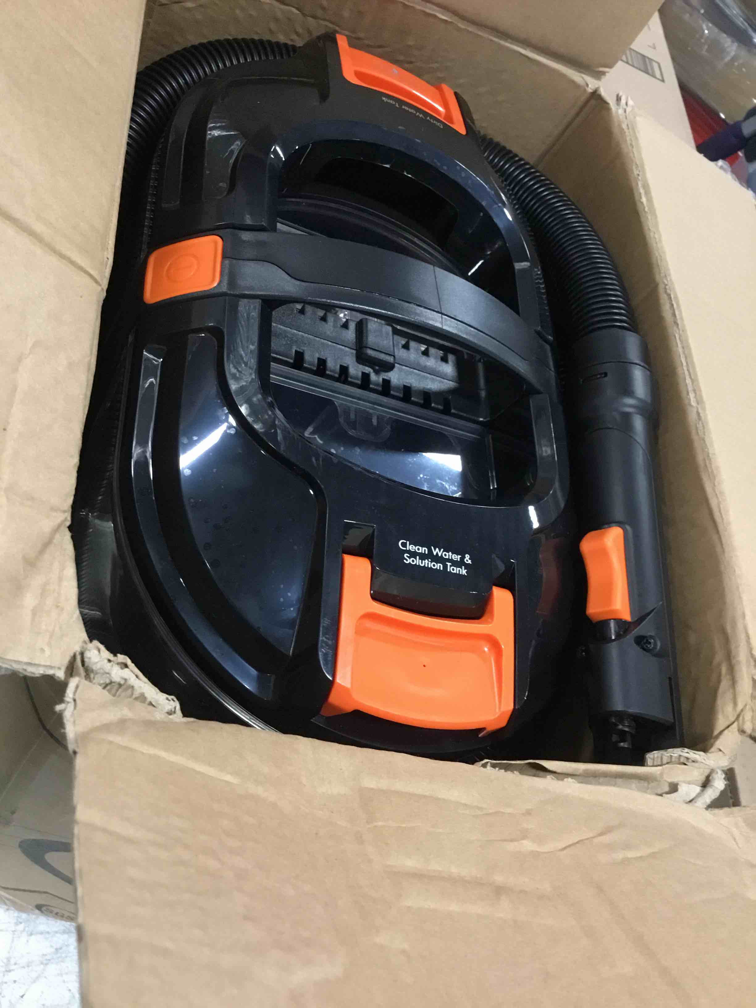 https://s3.amazonaws.com/lotting-images-prod/bidfta/BRN2007934_1746203092164.jpeg