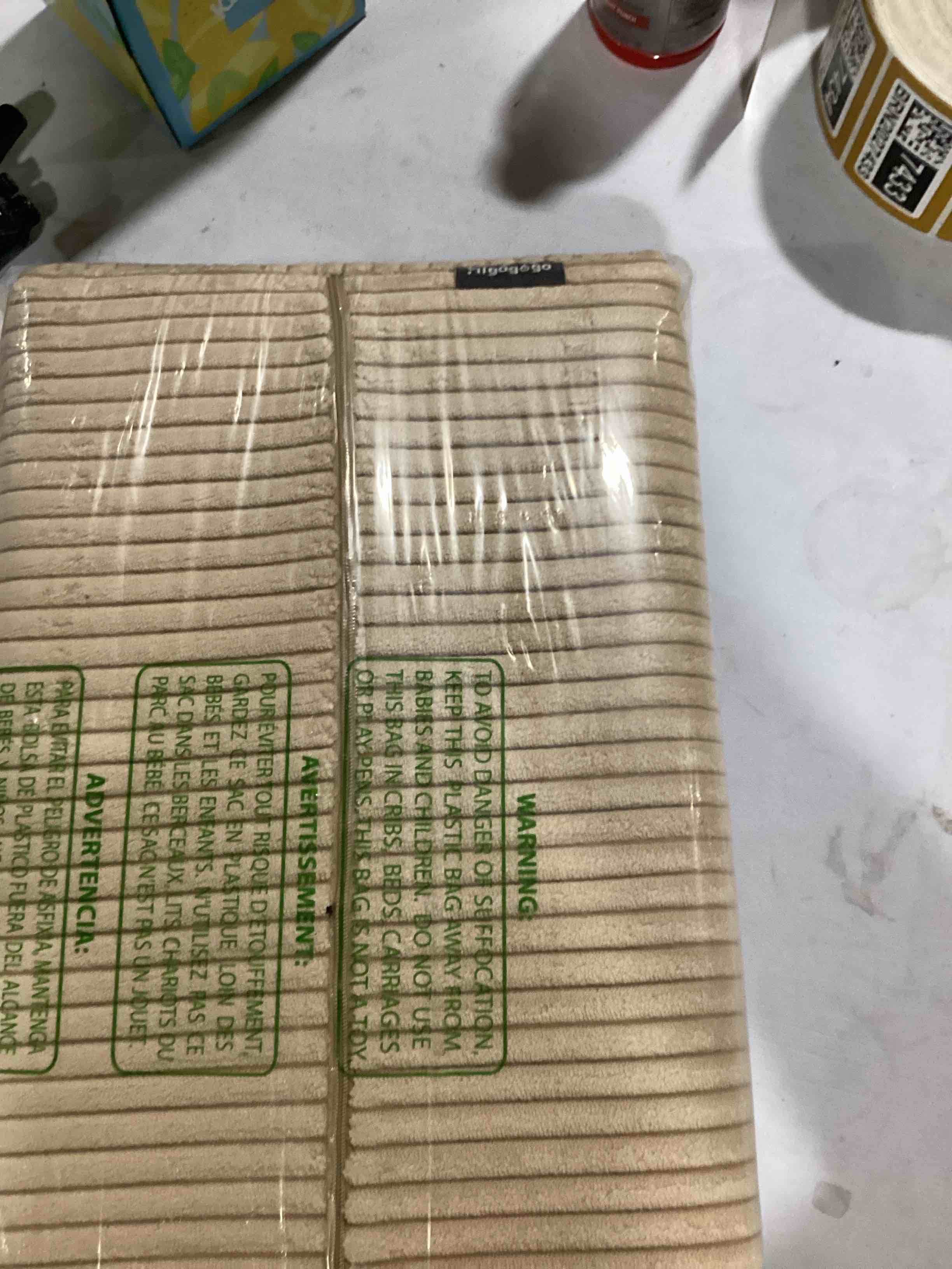 Condition photo showing Good Condition for higog go tan pillow 