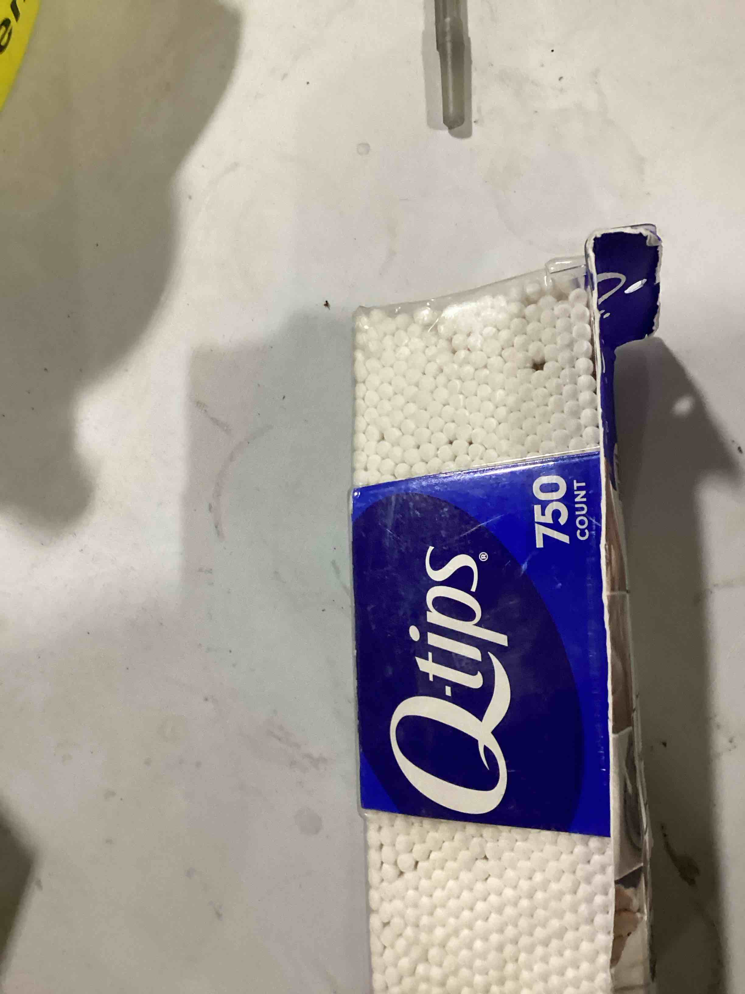 Condition photo showing Good Condition for q-tips cotton swabs, 750 count 