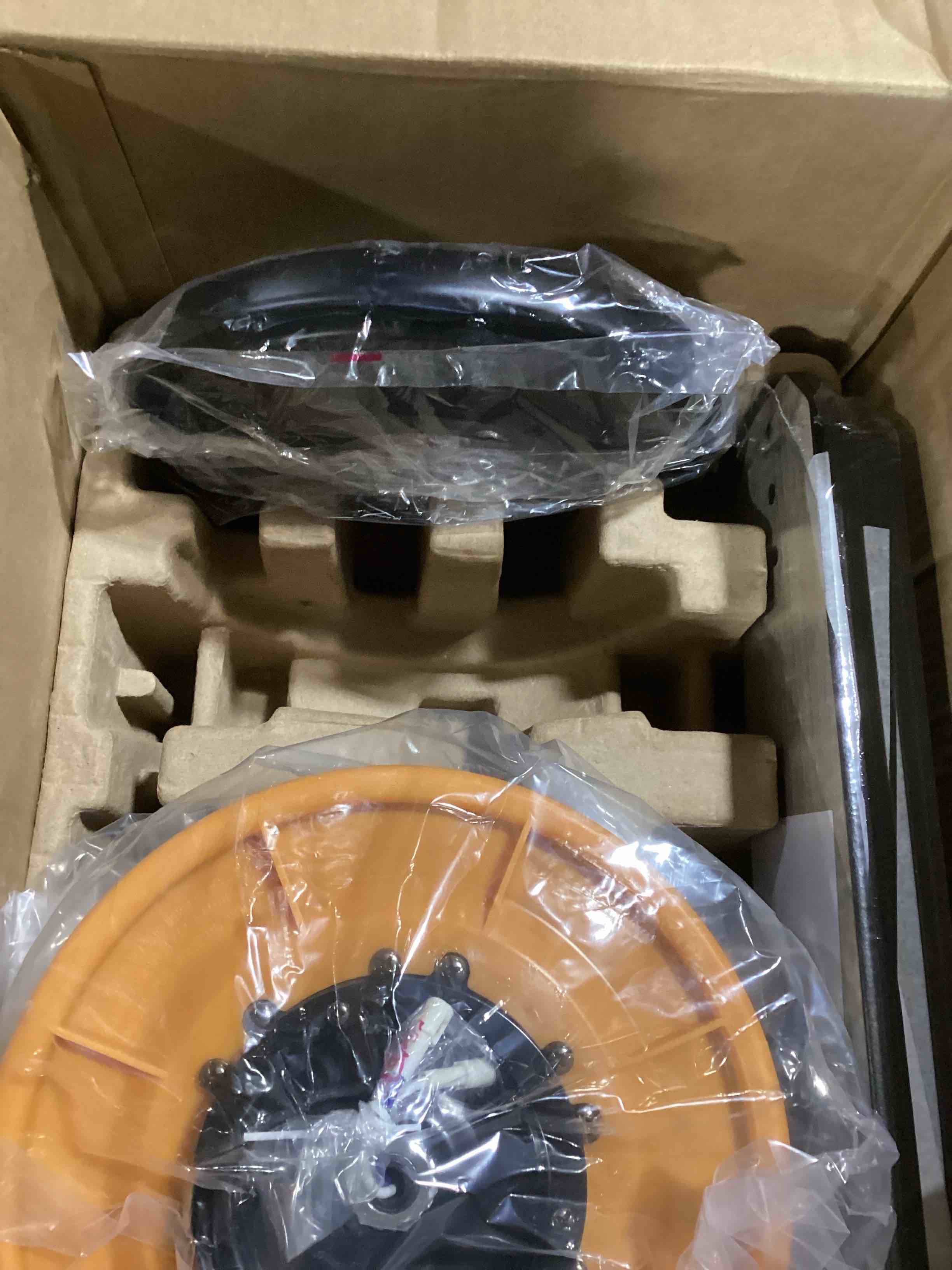 https://s3.amazonaws.com/lotting-images-prod/bidfta/BRN2027751_1789498644353.jpeg