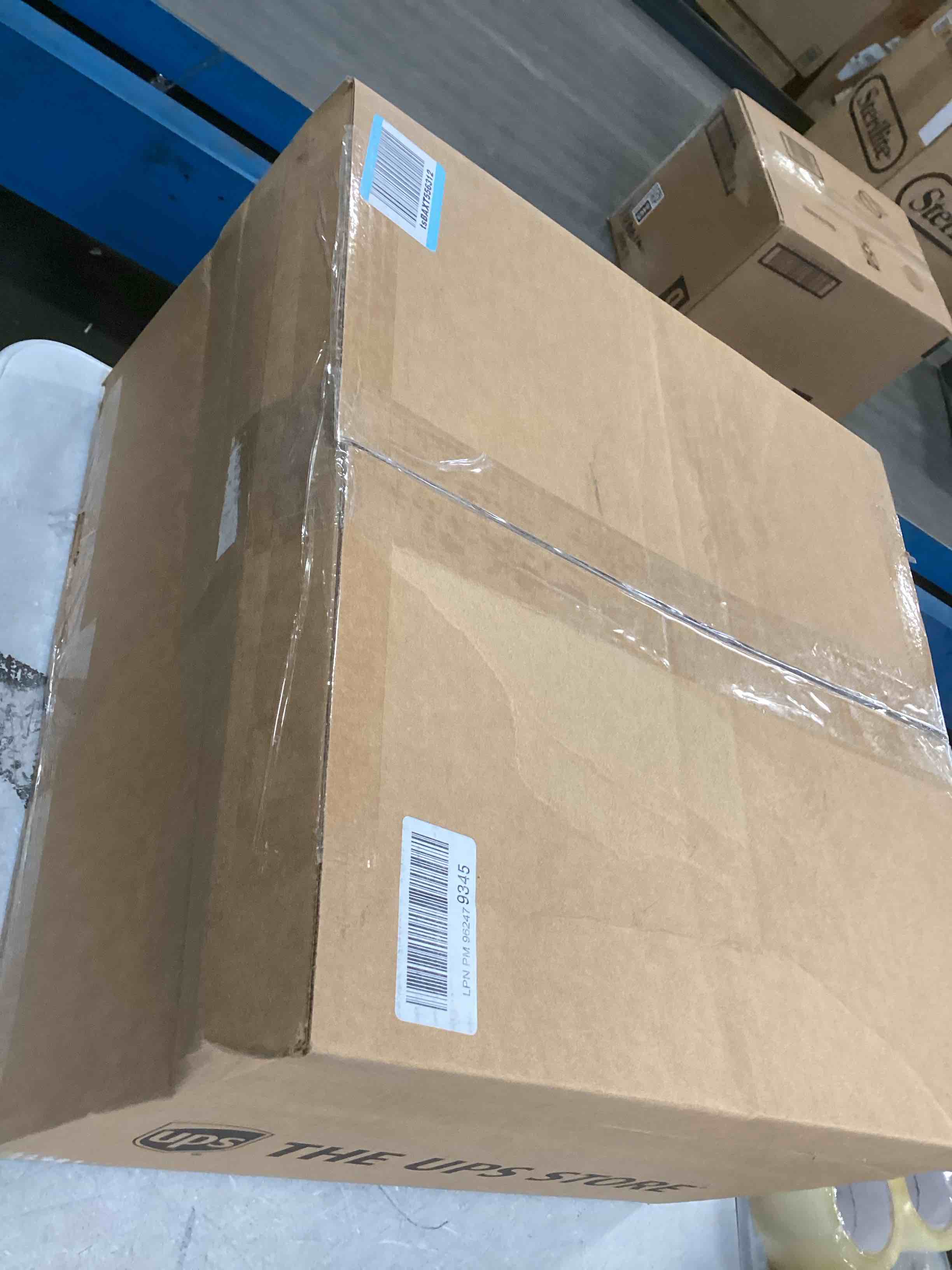 https://s3.amazonaws.com/lotting-images-prod/bidfta/BRN2033301_1740163680473.jpeg