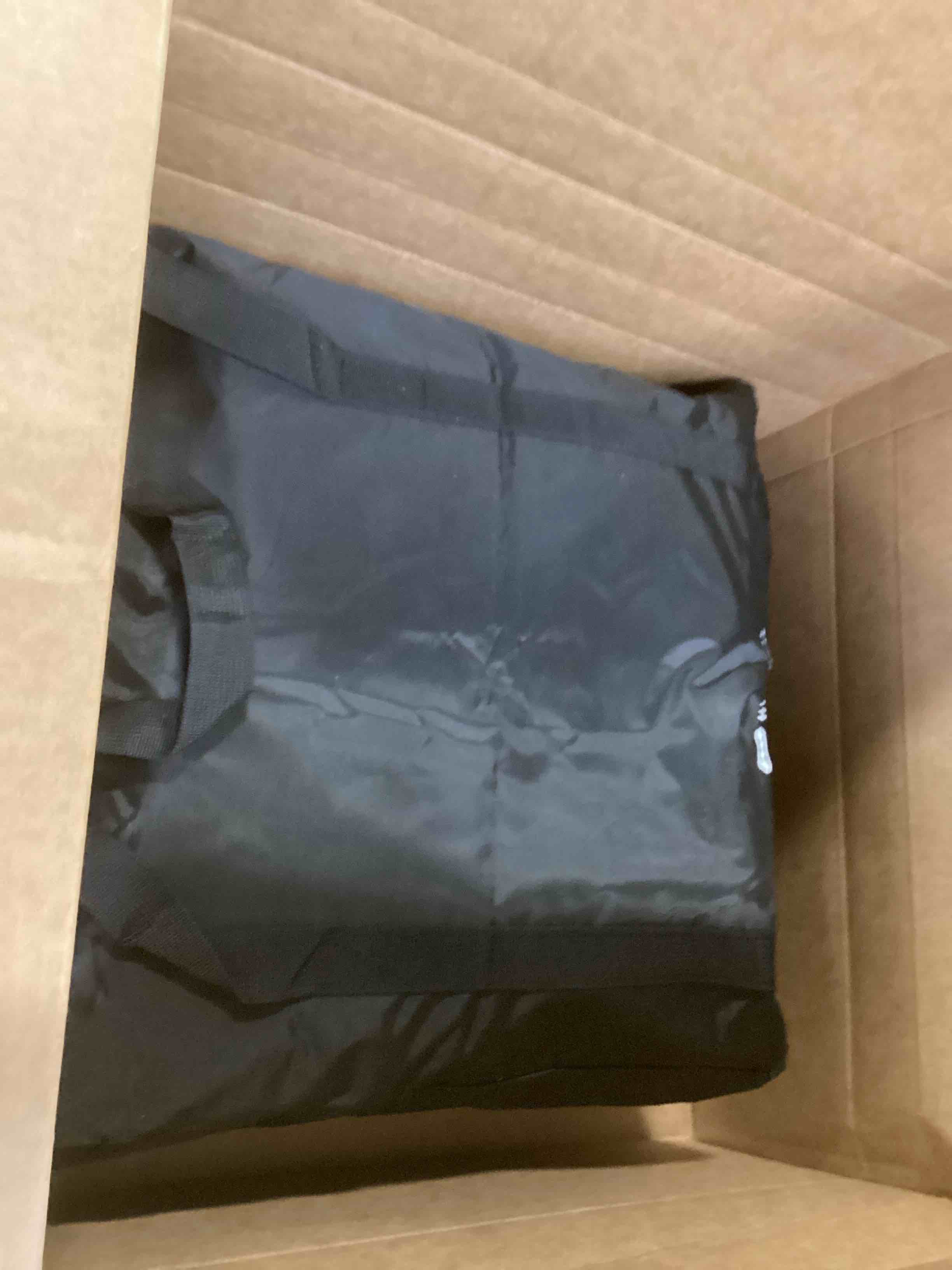 https://s3.amazonaws.com/lotting-images-prod/bidfta/BRN2033301_1740163705230.jpeg