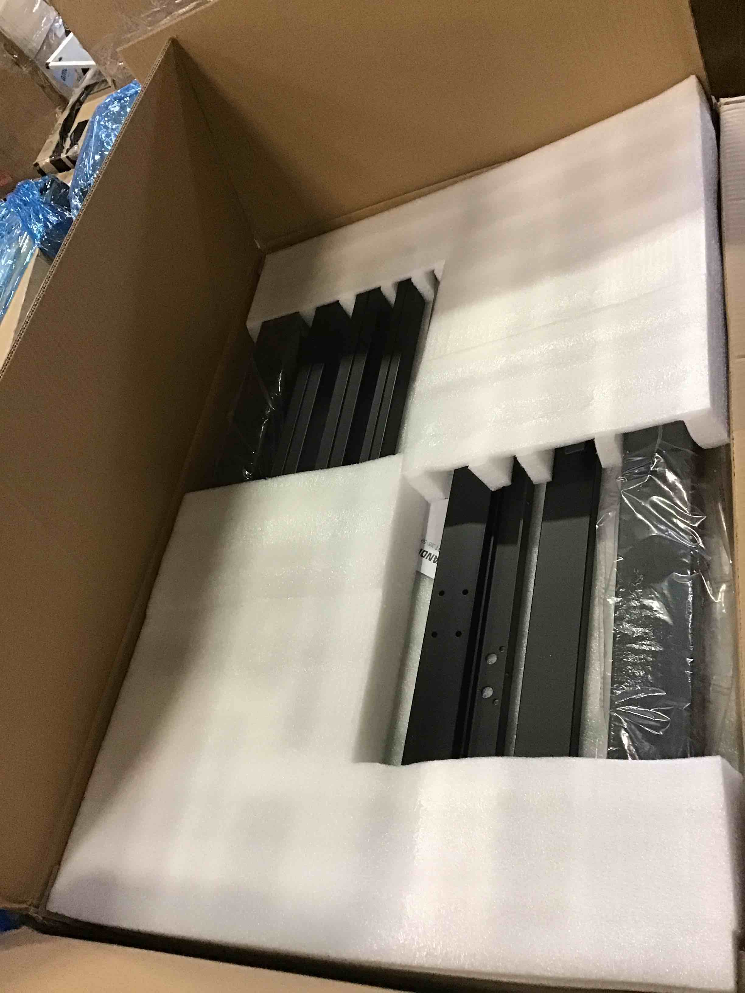 https://s3.amazonaws.com/lotting-images-prod/bidfta/BRN2044158_1741200474217.jpeg