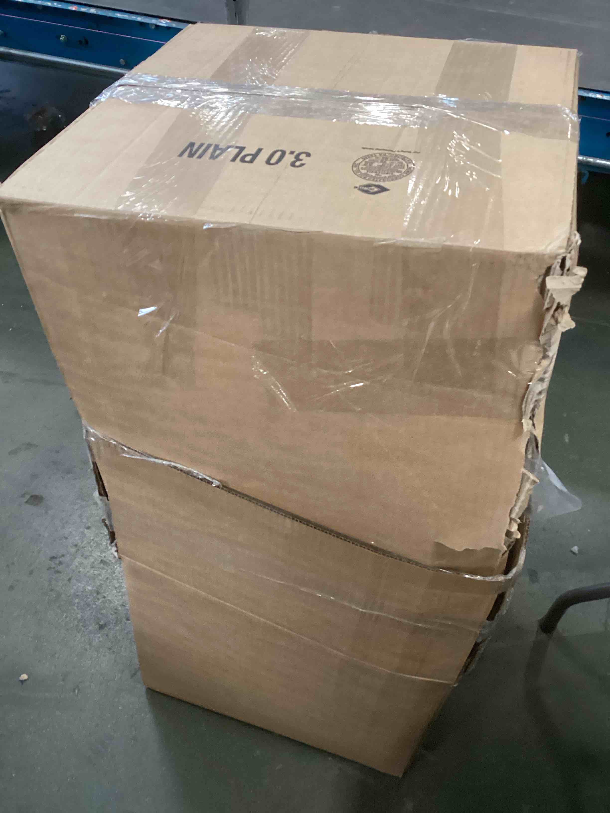 https://s3.amazonaws.com/lotting-images-prod/bidfta/BRN2053752_1741868991882.jpeg