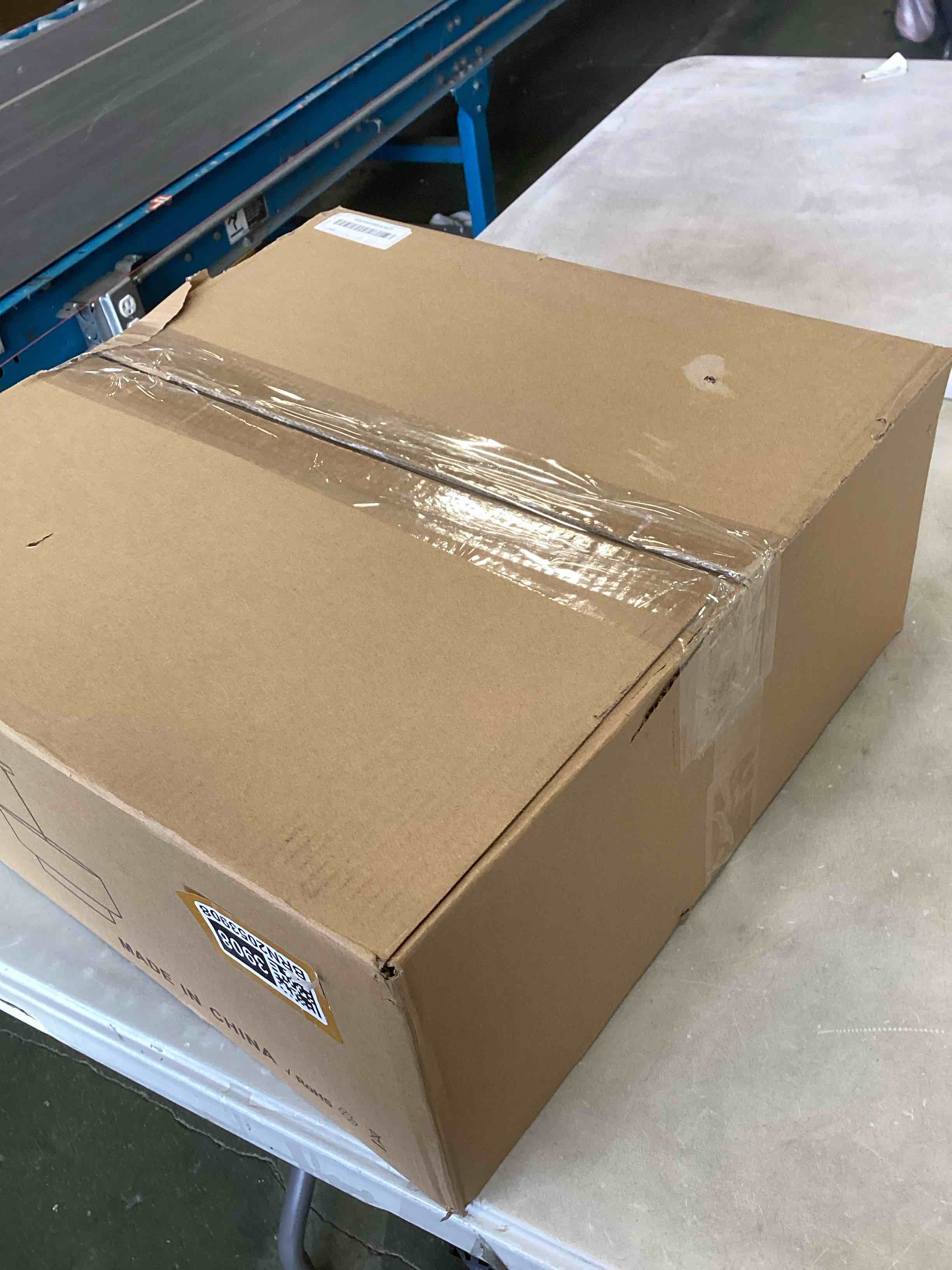 https://s3.amazonaws.com/lotting-images-prod/bidfta/BRN2053908_1741963983430.jpeg