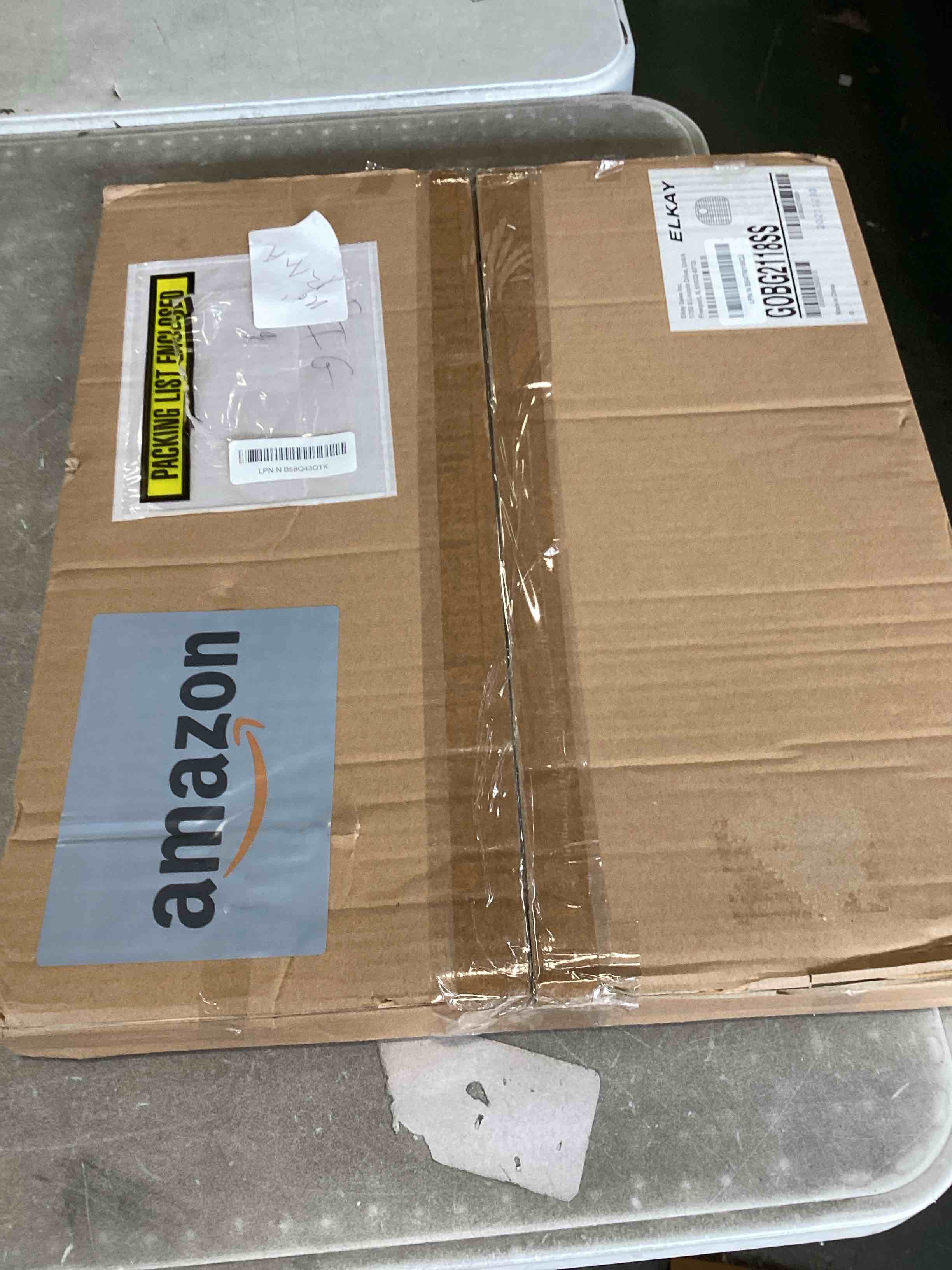 https://s3.amazonaws.com/lotting-images-prod/bidfta/BRN2055028_1743603975938.jpeg