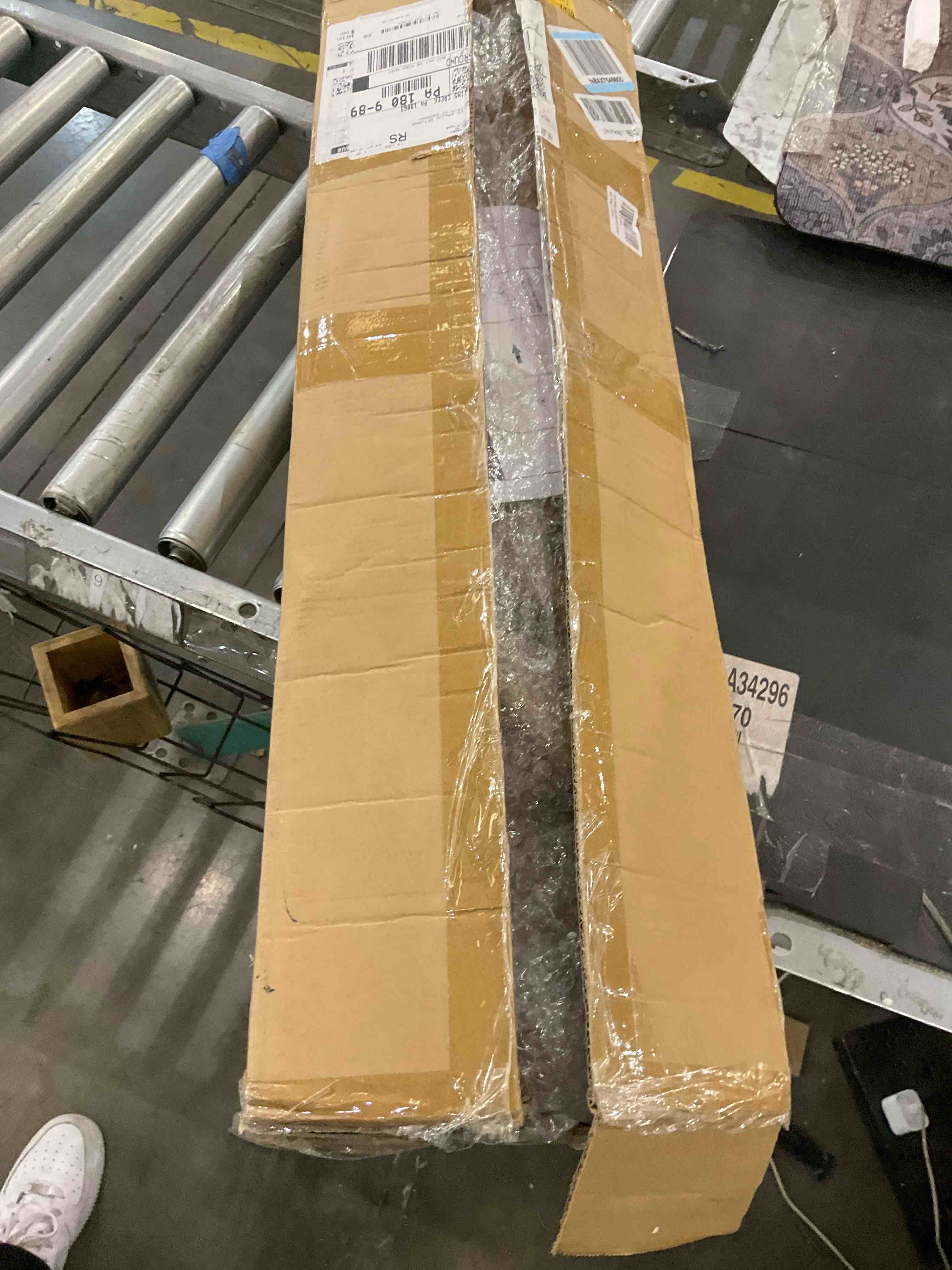 https://s3.amazonaws.com/lotting-images-prod/bidfta/BRN2059650_1743448759508.jpeg