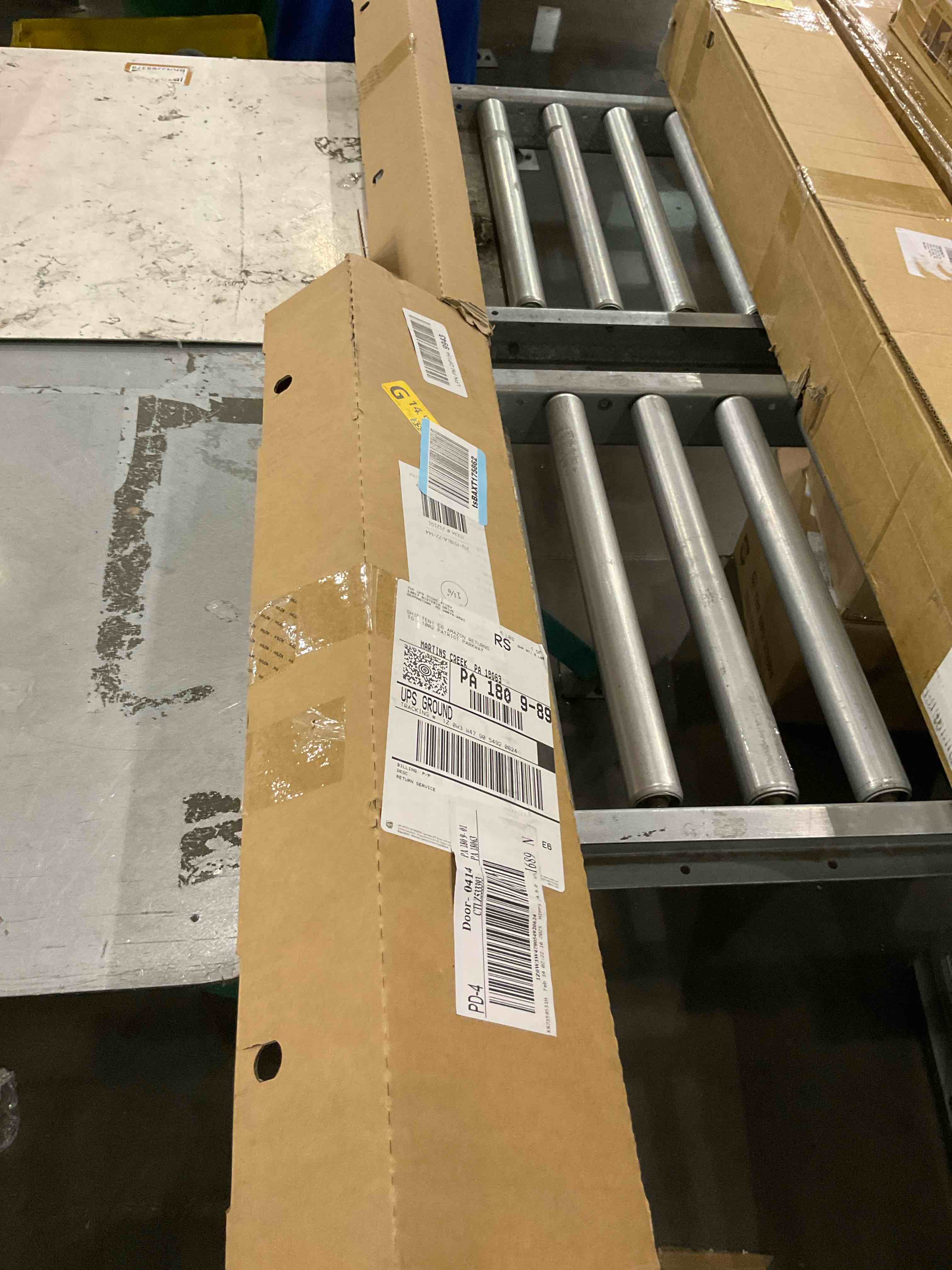 https://s3.amazonaws.com/lotting-images-prod/bidfta/BRN2068595_1743688026241.jpeg