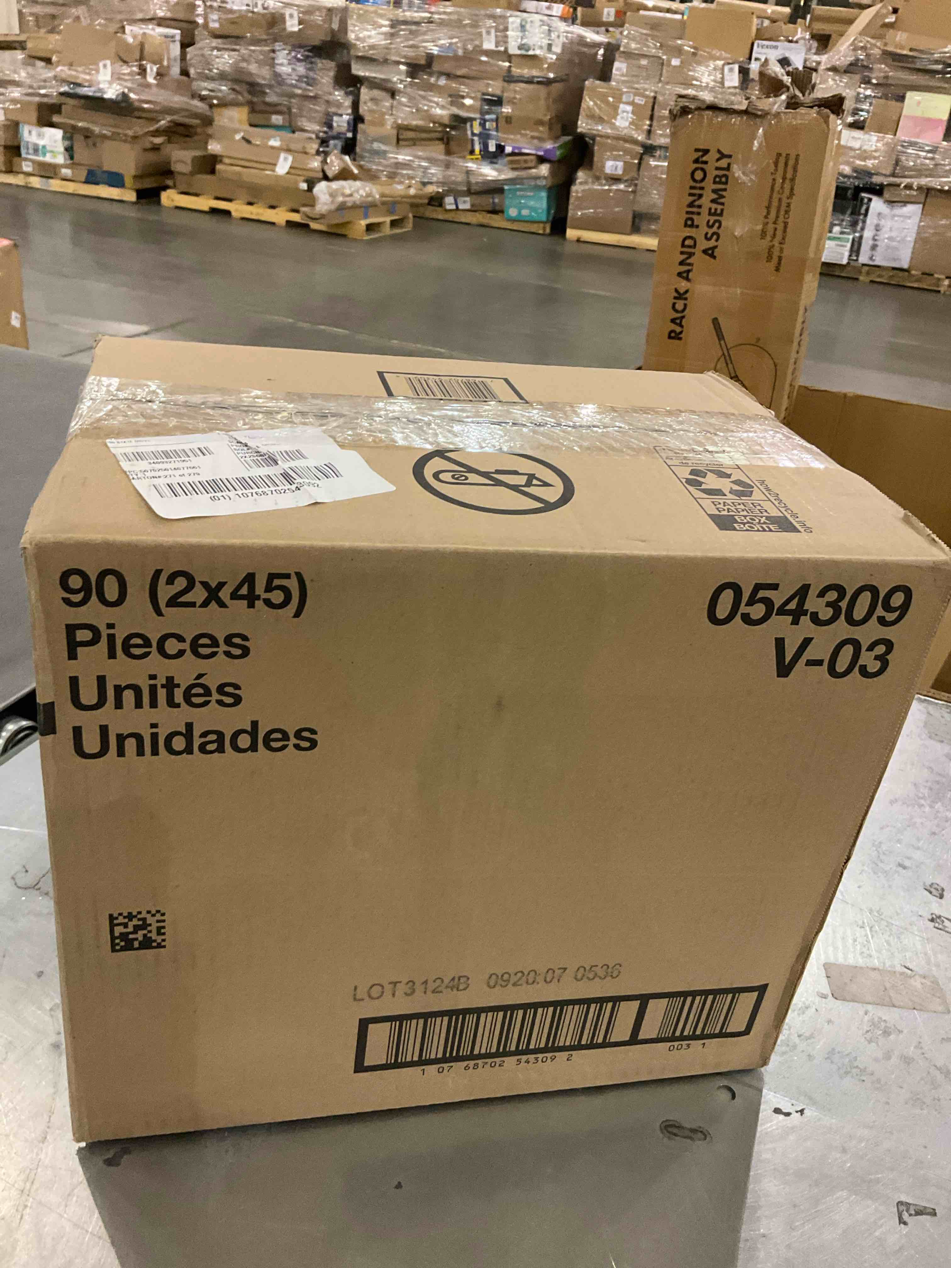 https://s3.amazonaws.com/lotting-images-prod/bidfta/BRN2069586_1746452831526.jpeg