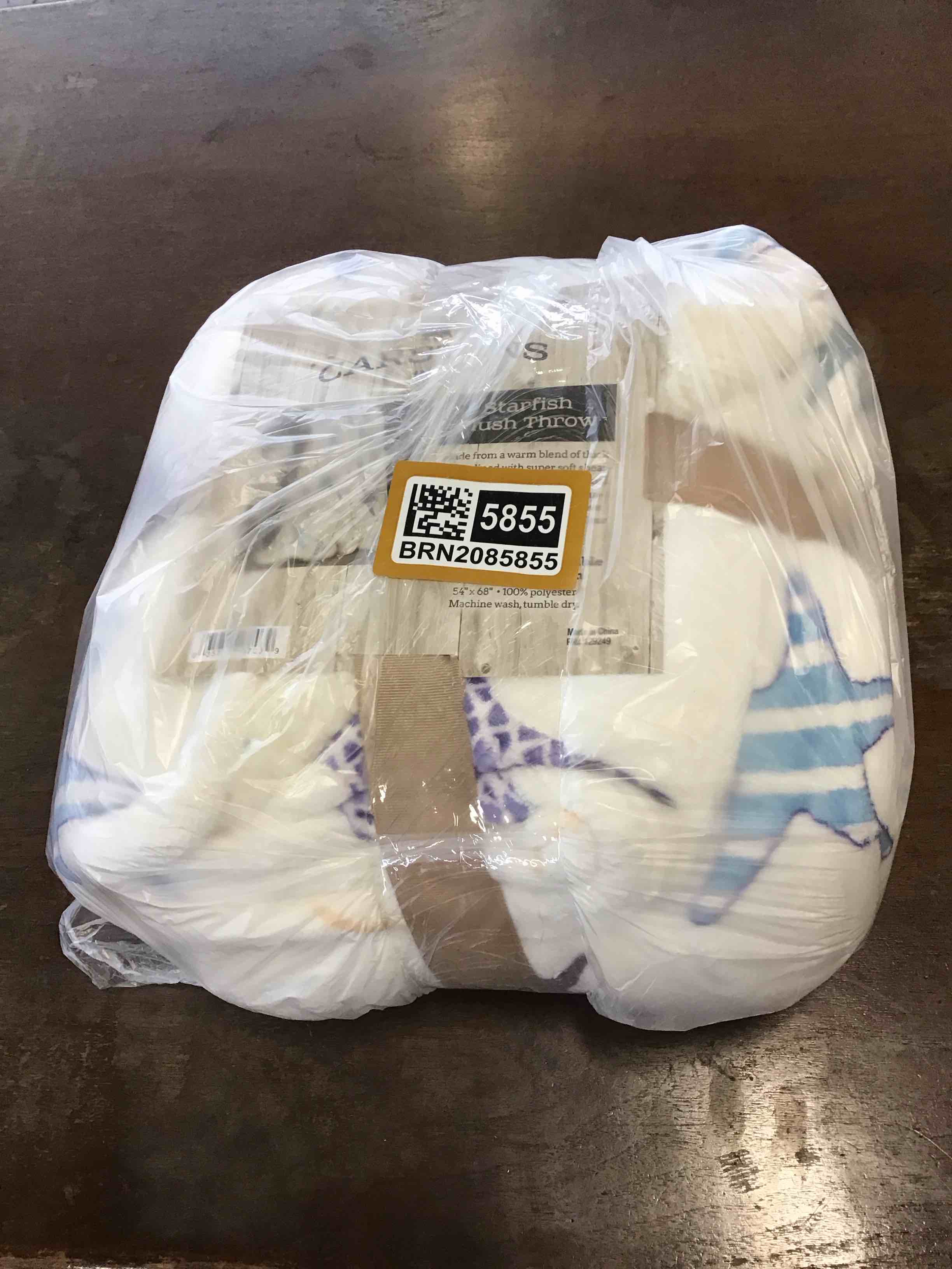 Condition photo showing New/Like New for CARSTENS, INC. Ultra Premium Super Soft Plush Sherpa Fleece Oversized Throw Blanket 54" x 68", Starfish Coastal