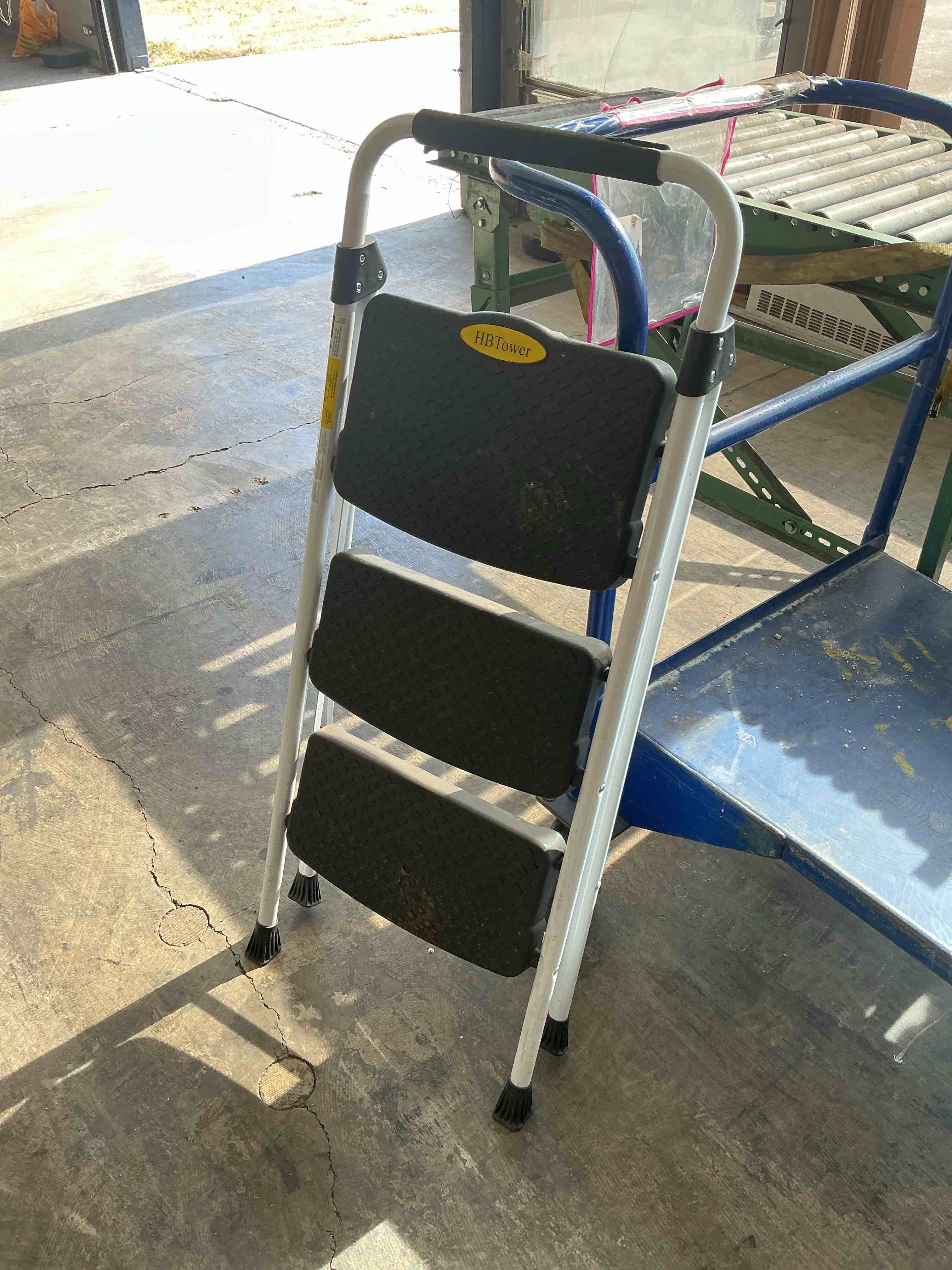 Condition photo showing As Is for HBTower 3 Step Ladder,3 Step Stool for Adults Folding Step Stool with Cushioned Handle