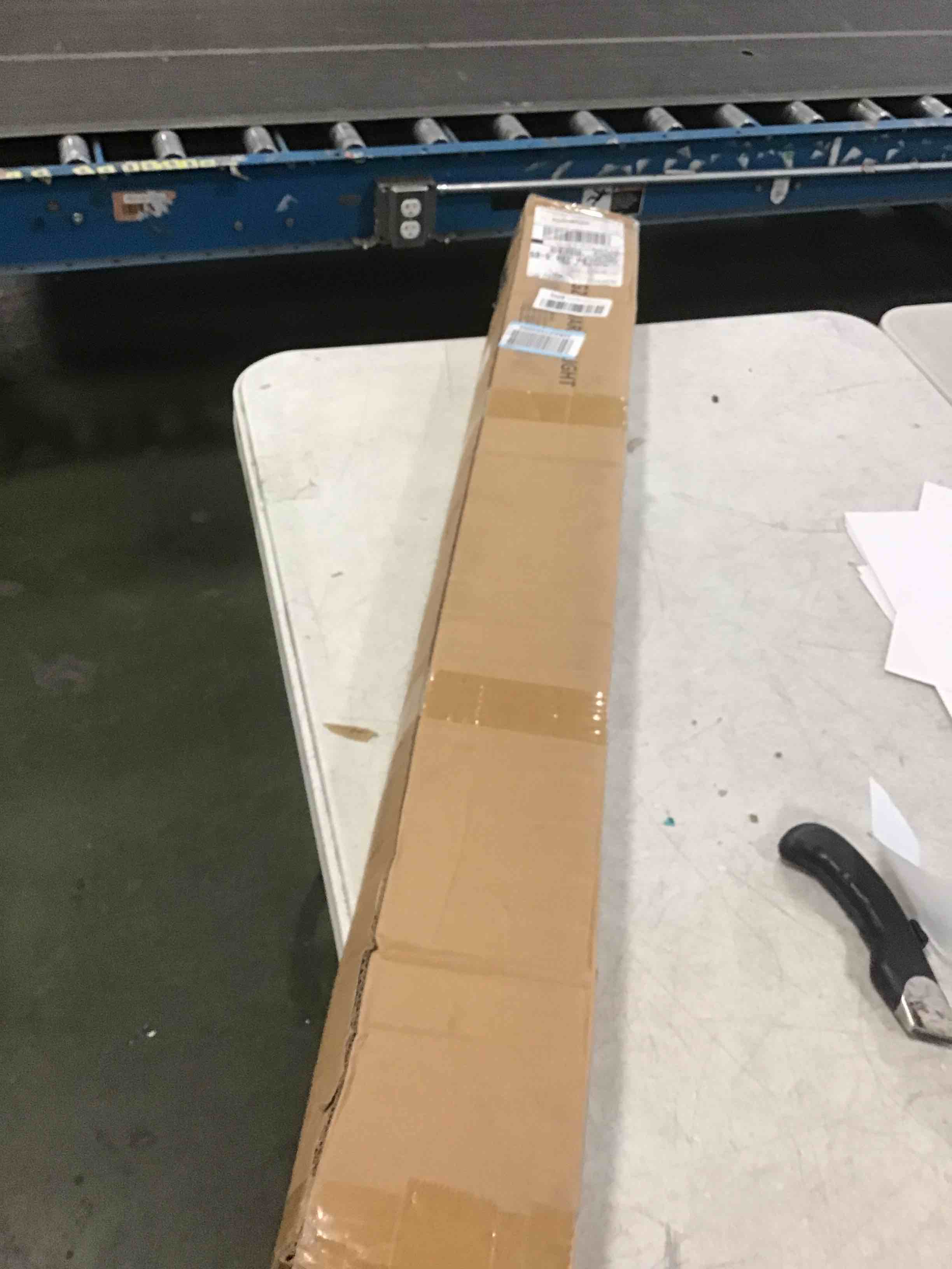 https://s3.amazonaws.com/lotting-images-prod/bidfta/BRN2105103_1741695488349.jpeg