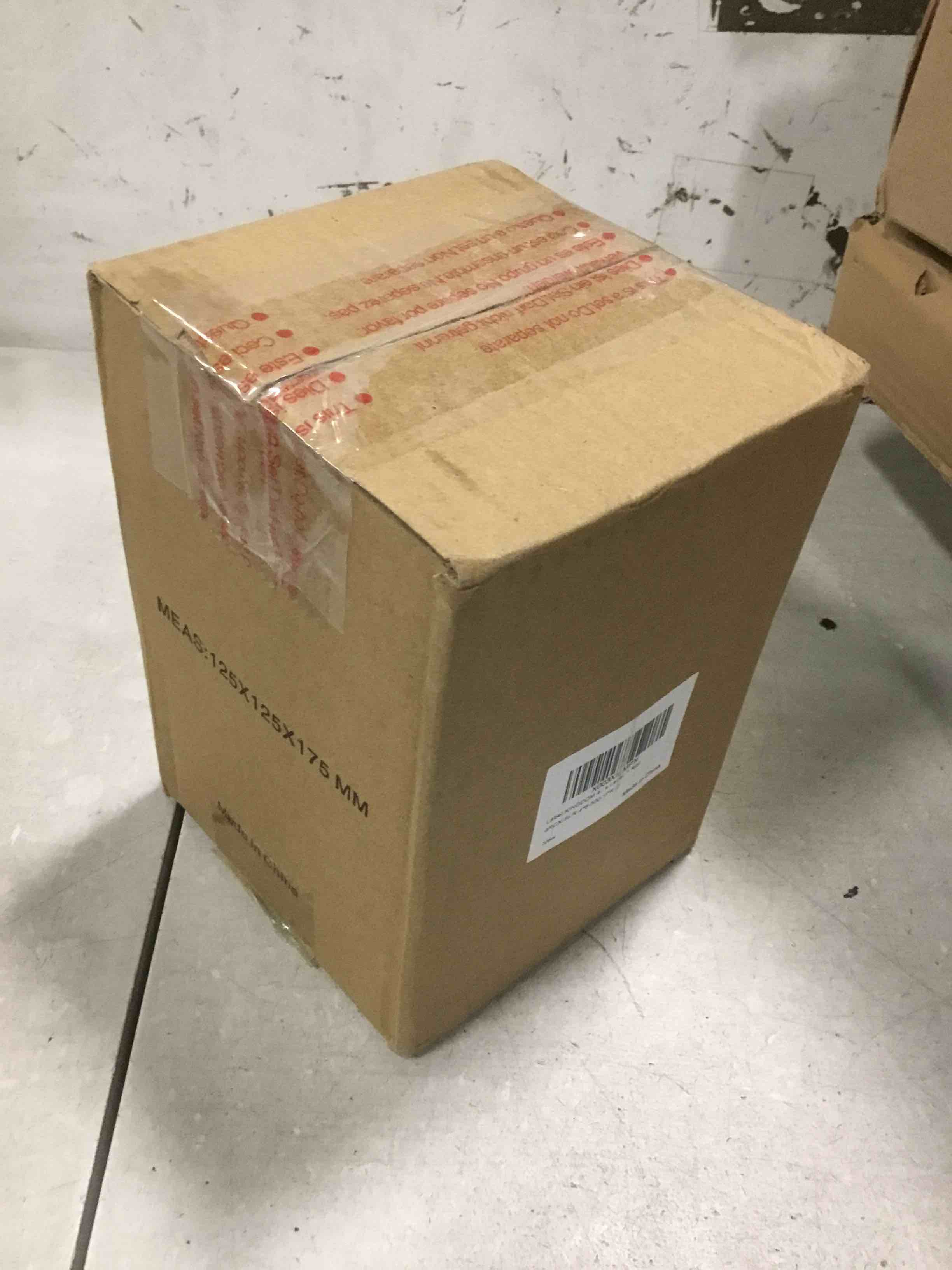 https://s3.amazonaws.com/lotting-images-prod/bidfta/BRN2108122_1744206290741.jpeg