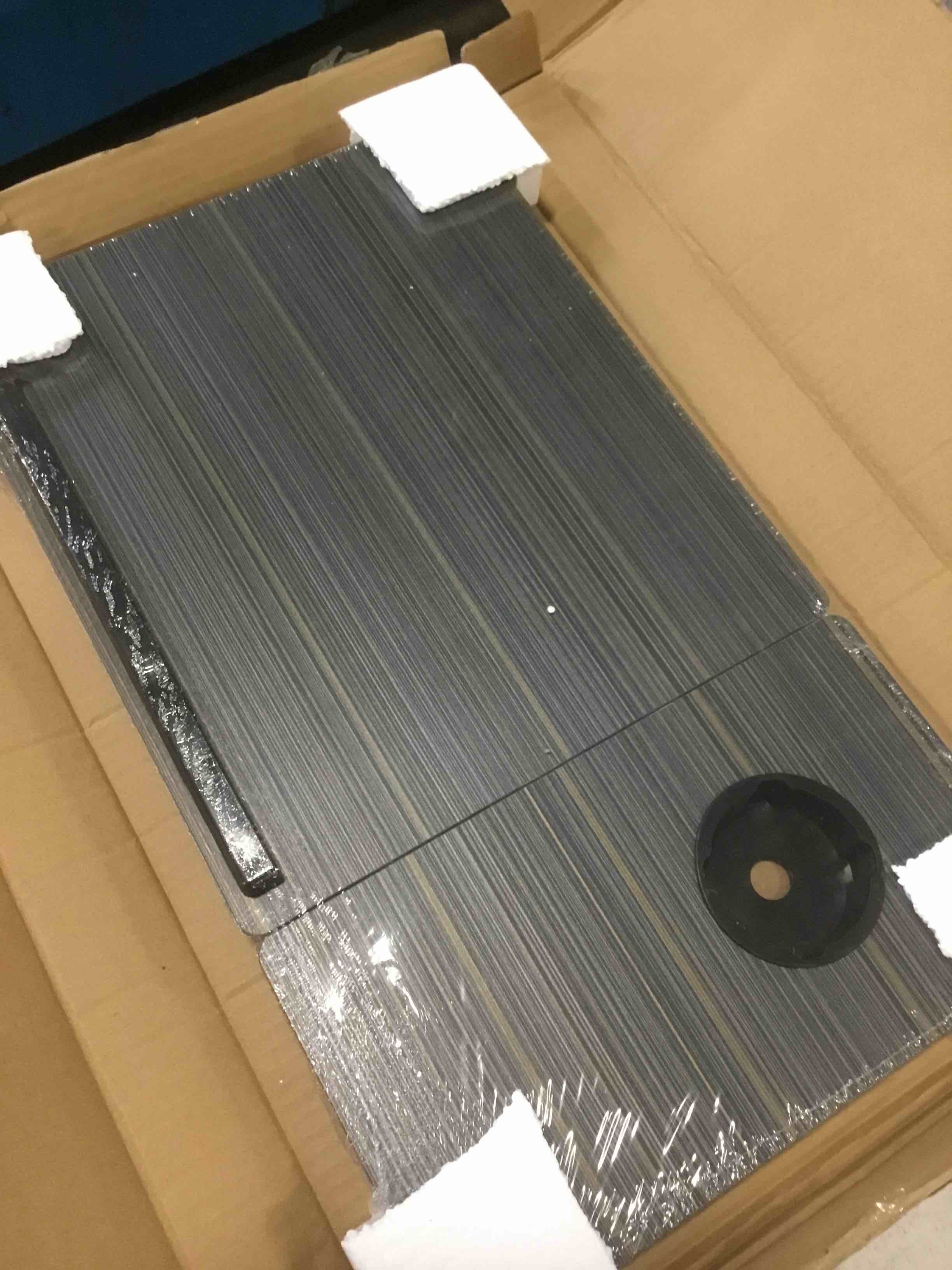 https://s3.amazonaws.com/lotting-images-prod/bidfta/BRN2109684_1745342667380.jpeg