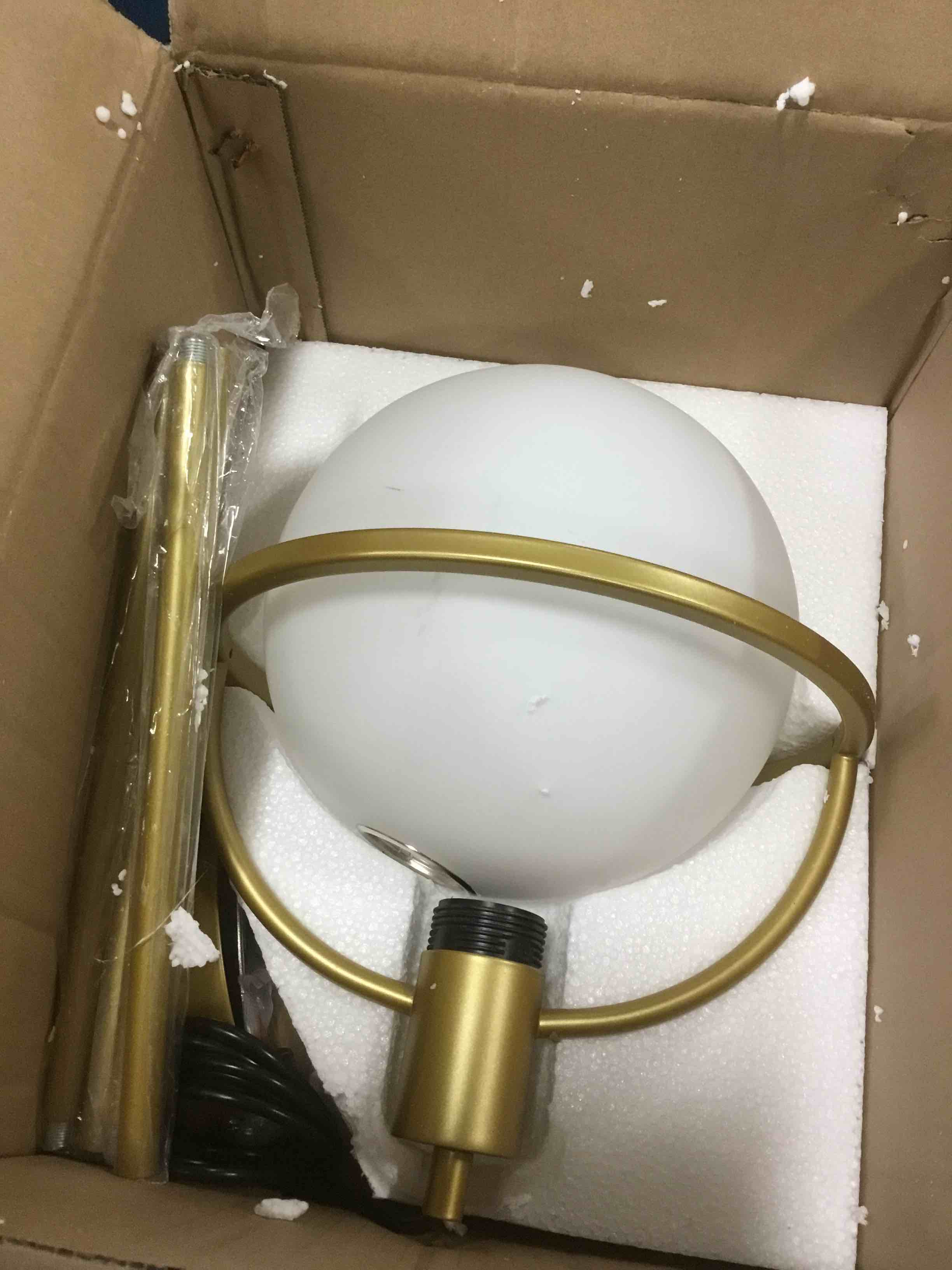https://s3.amazonaws.com/lotting-images-prod/bidfta/BRN2109691_1745343686593.jpeg