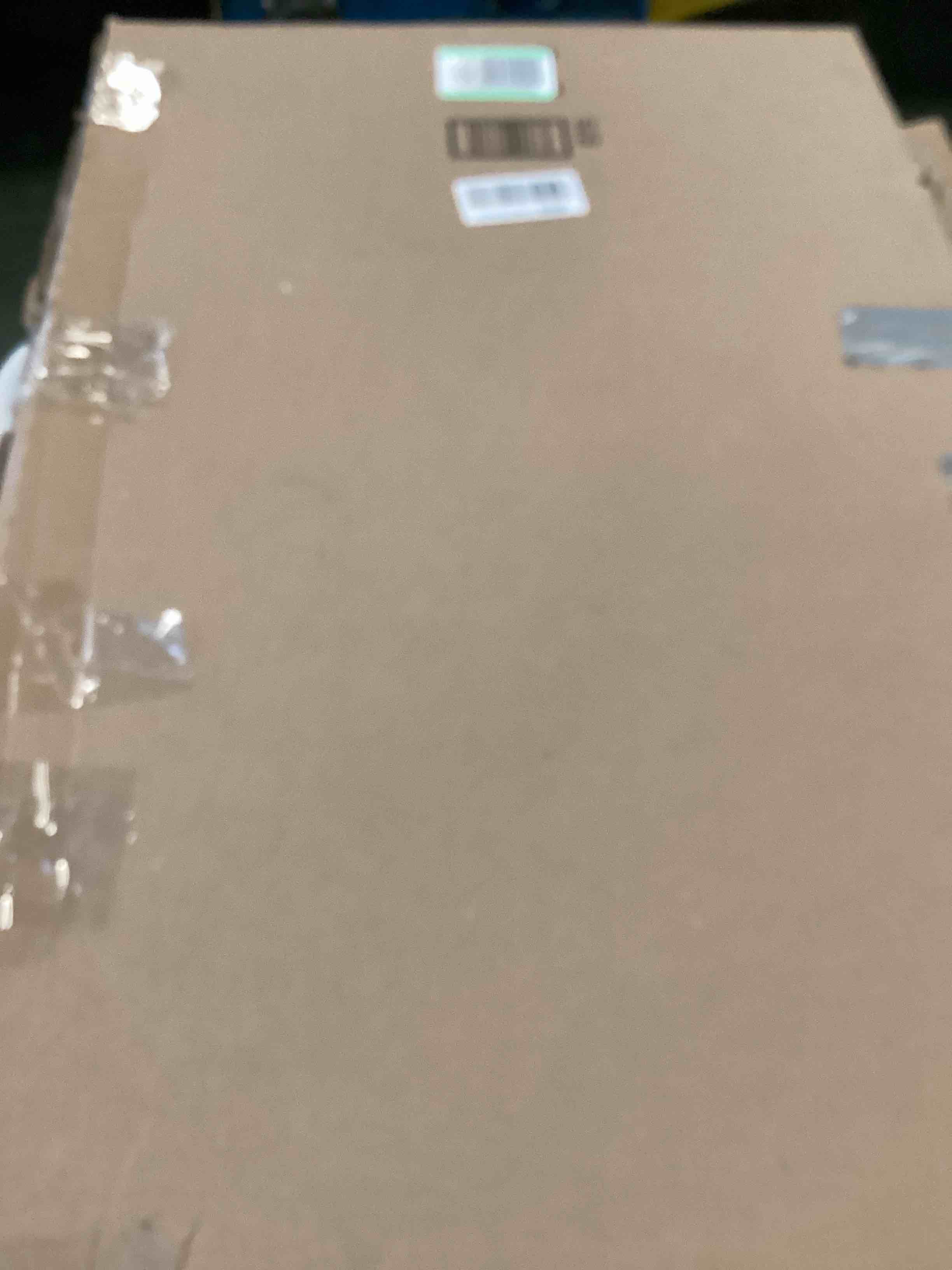 https://s3.amazonaws.com/lotting-images-prod/bidfta/BRN2111472_1743077923990.jpeg
