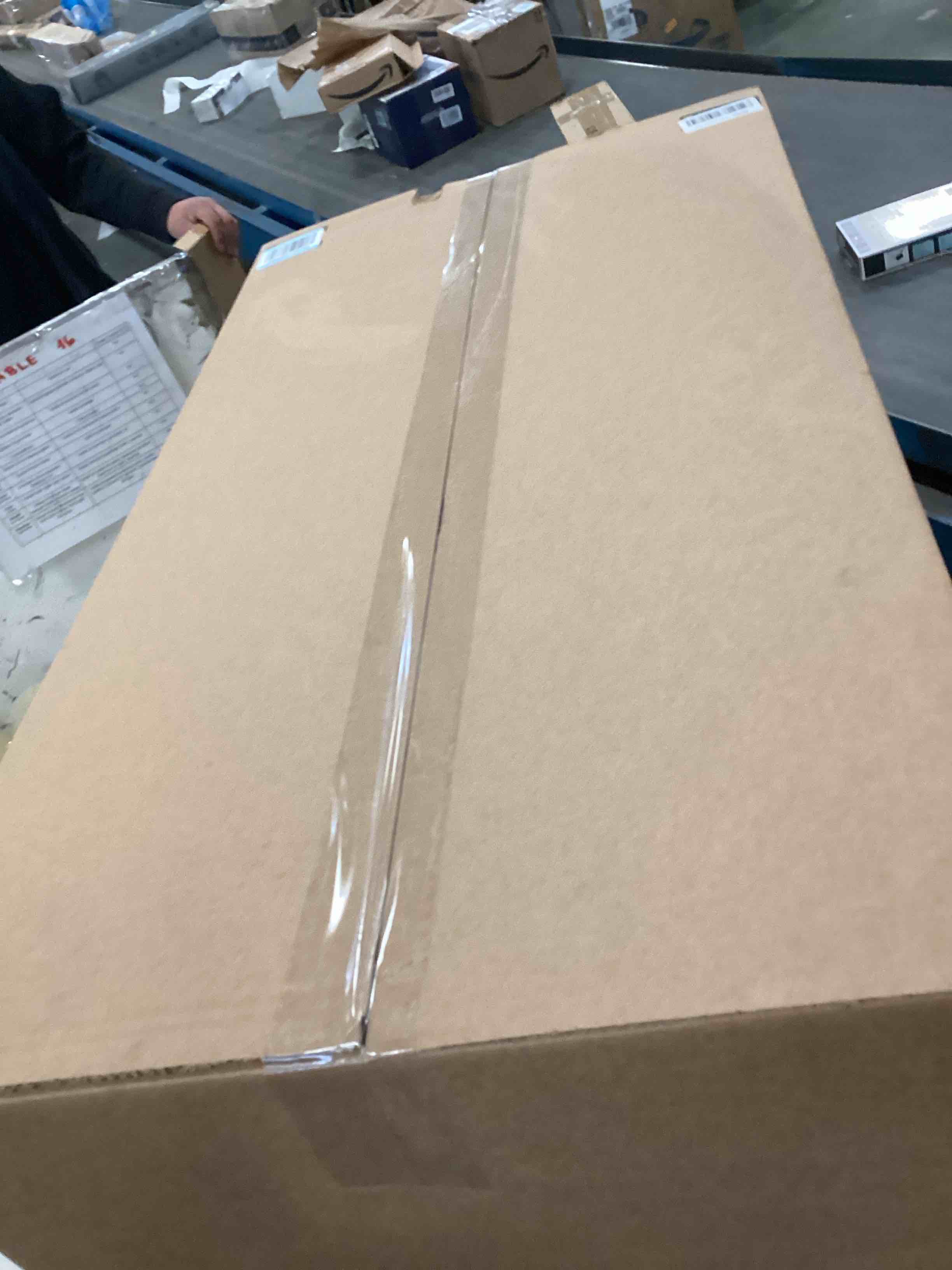 https://s3.amazonaws.com/lotting-images-prod/bidfta/BRN2113088_1743519979324.jpeg