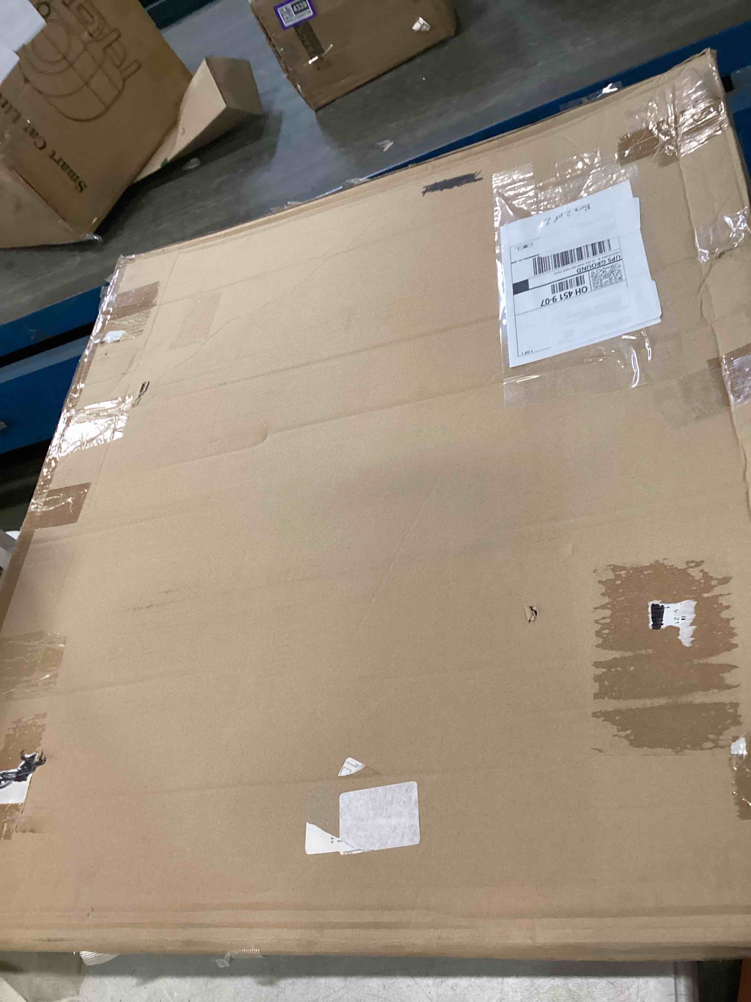https://s3.amazonaws.com/lotting-images-prod/bidfta/BRN2113157_1743532560529.jpeg