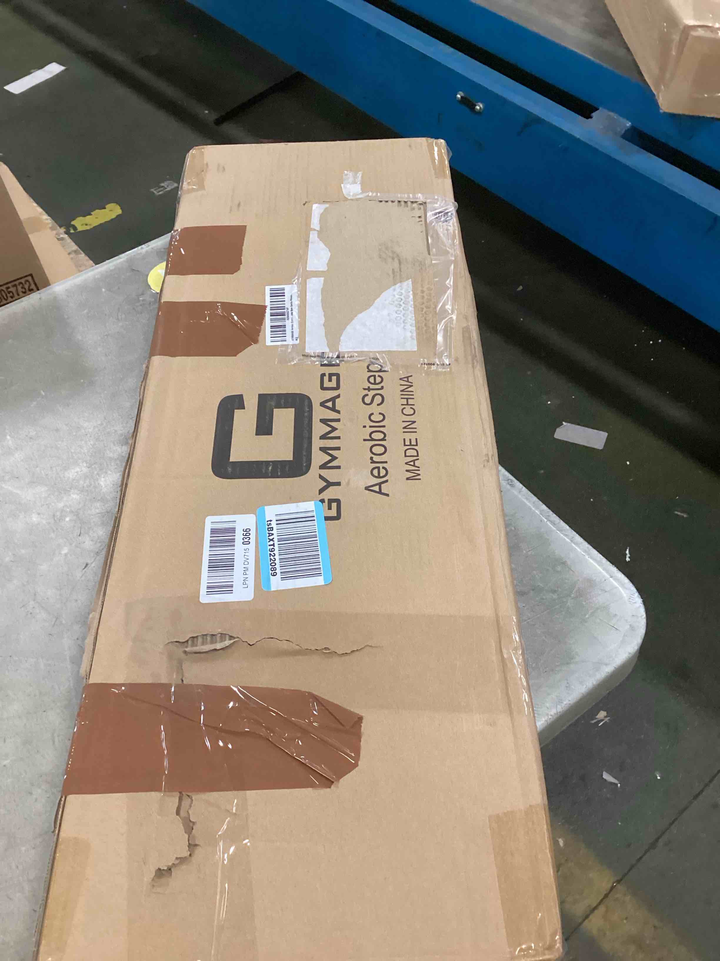 https://s3.amazonaws.com/lotting-images-prod/bidfta/BRN2113513_1743695565607.jpeg