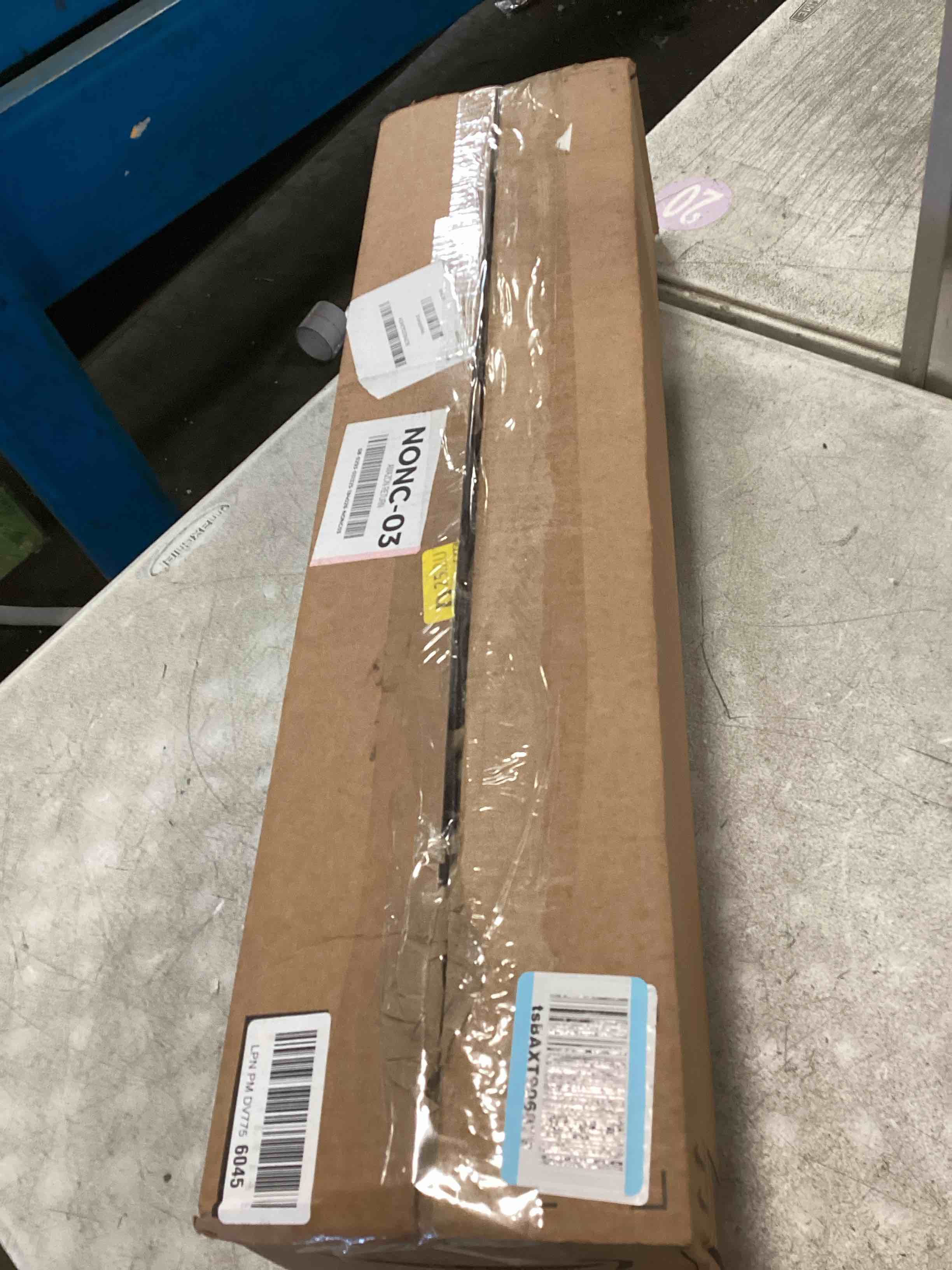 https://s3.amazonaws.com/lotting-images-prod/bidfta/BRN2114025_1744049210207.jpeg