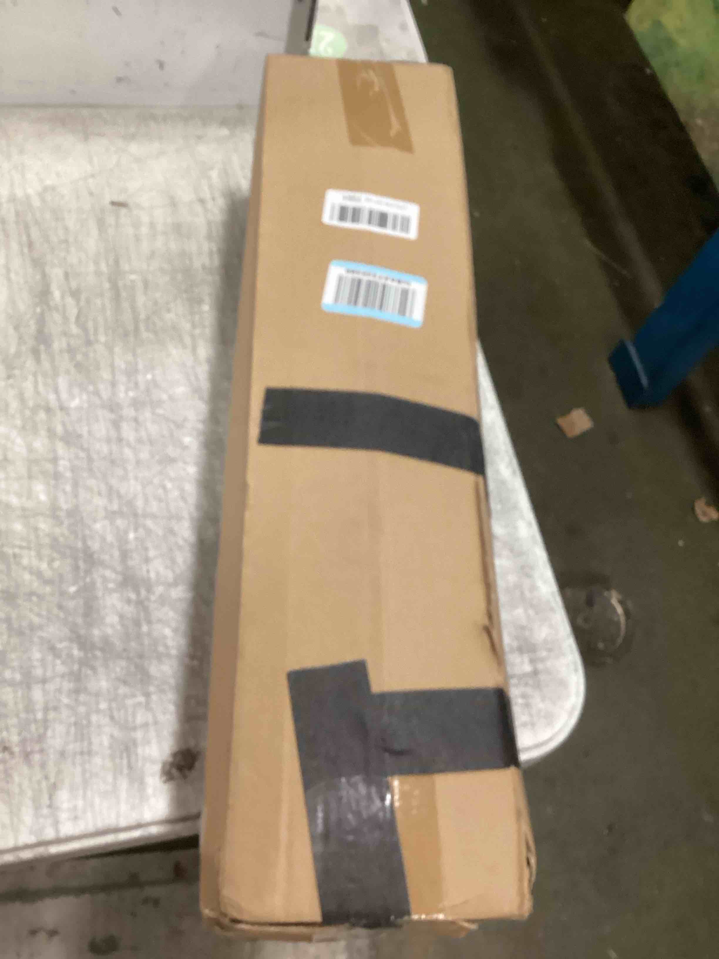 https://s3.amazonaws.com/lotting-images-prod/bidfta/BRN2115487_1745252987325.jpeg