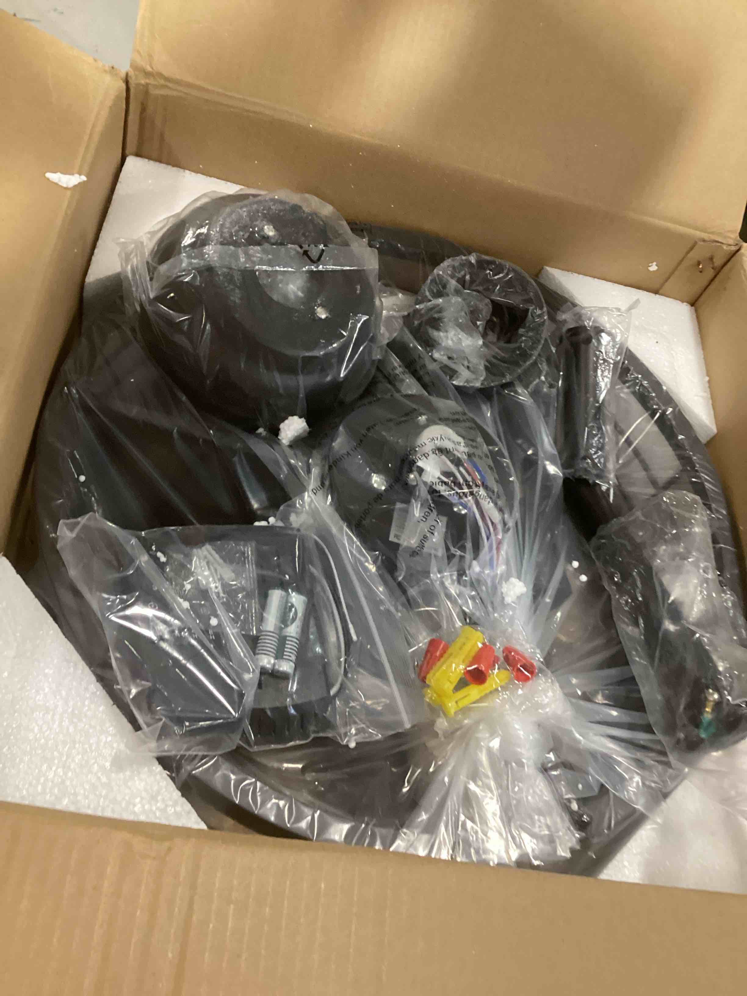 https://s3.amazonaws.com/lotting-images-prod/bidfta/BRN2115537_1745260429473.jpeg