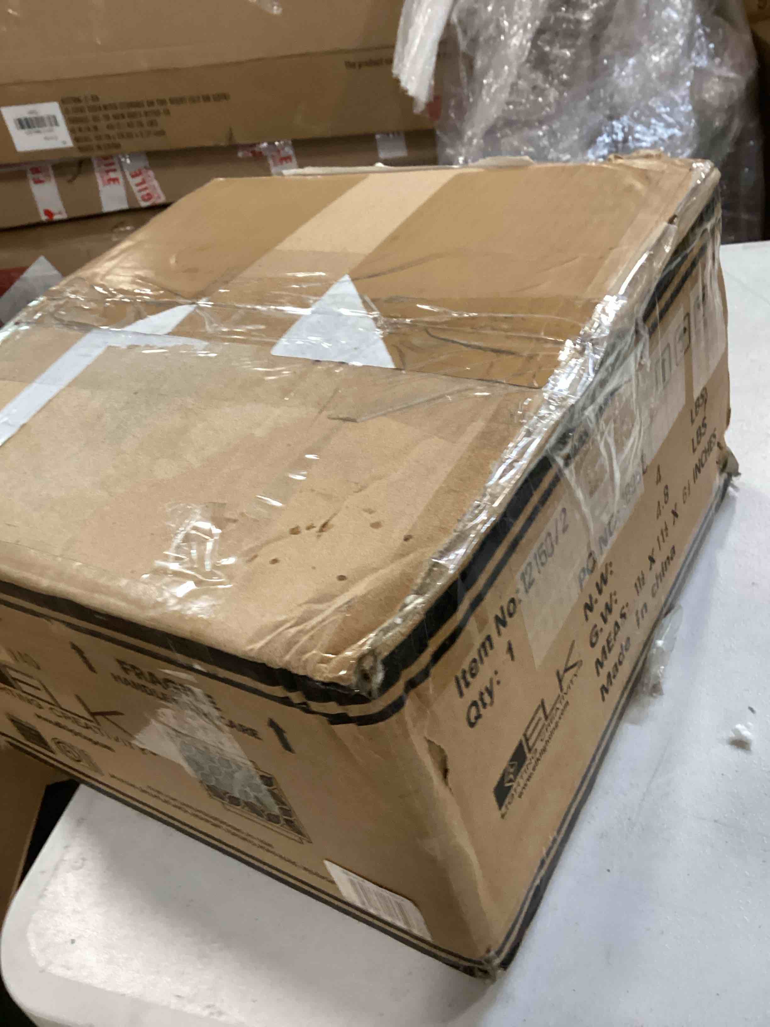https://s3.amazonaws.com/lotting-images-prod/bidfta/BRN2117077_1746192158021.jpeg