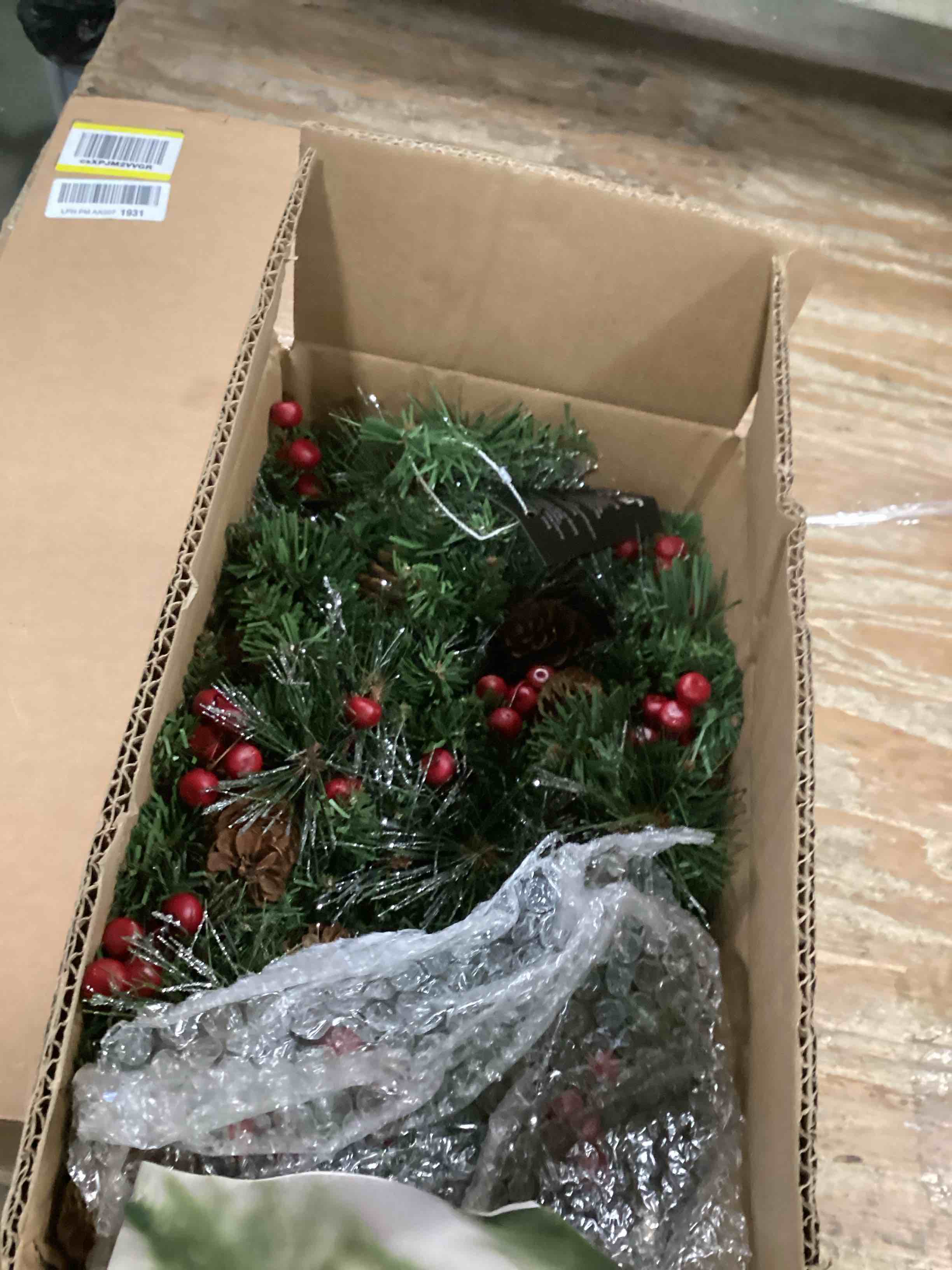 https://s3.amazonaws.com/lotting-images-prod/bidfta/BRN2122189_1743169609662.jpeg