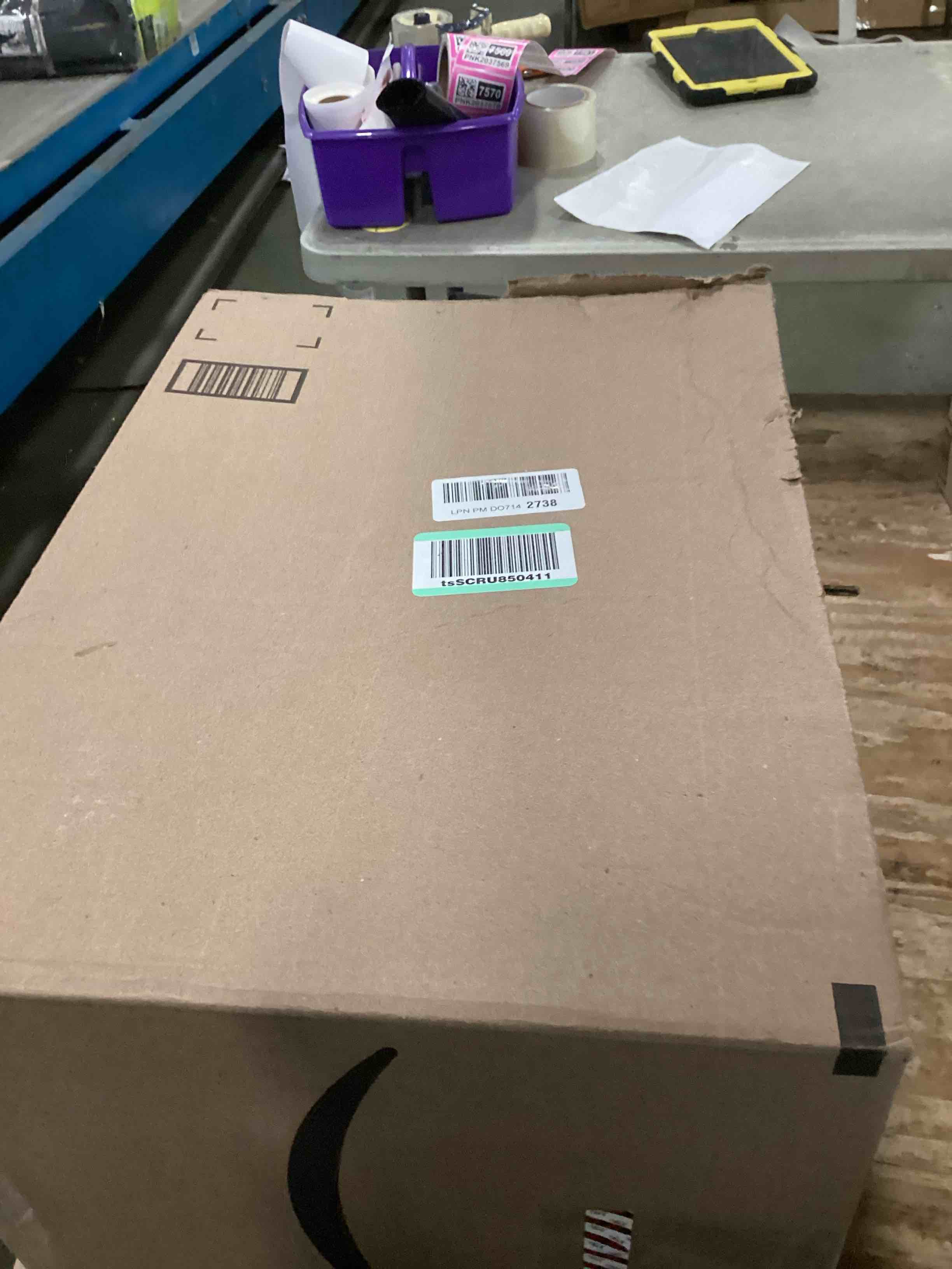 https://s3.amazonaws.com/lotting-images-prod/bidfta/BRN2123448_1743776277946.jpeg