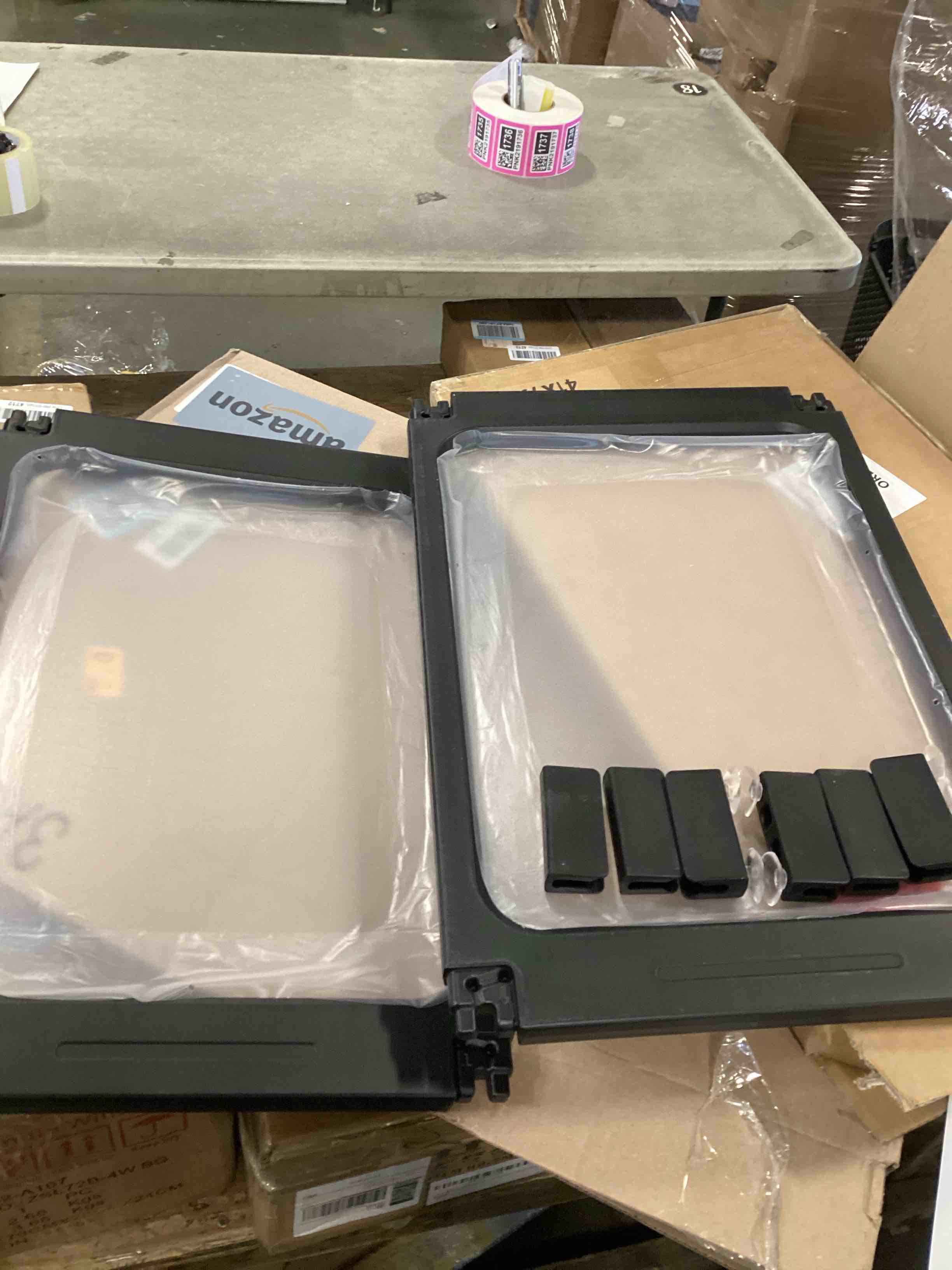 https://s3.amazonaws.com/lotting-images-prod/bidfta/BRN2123803_1744124349545.jpeg