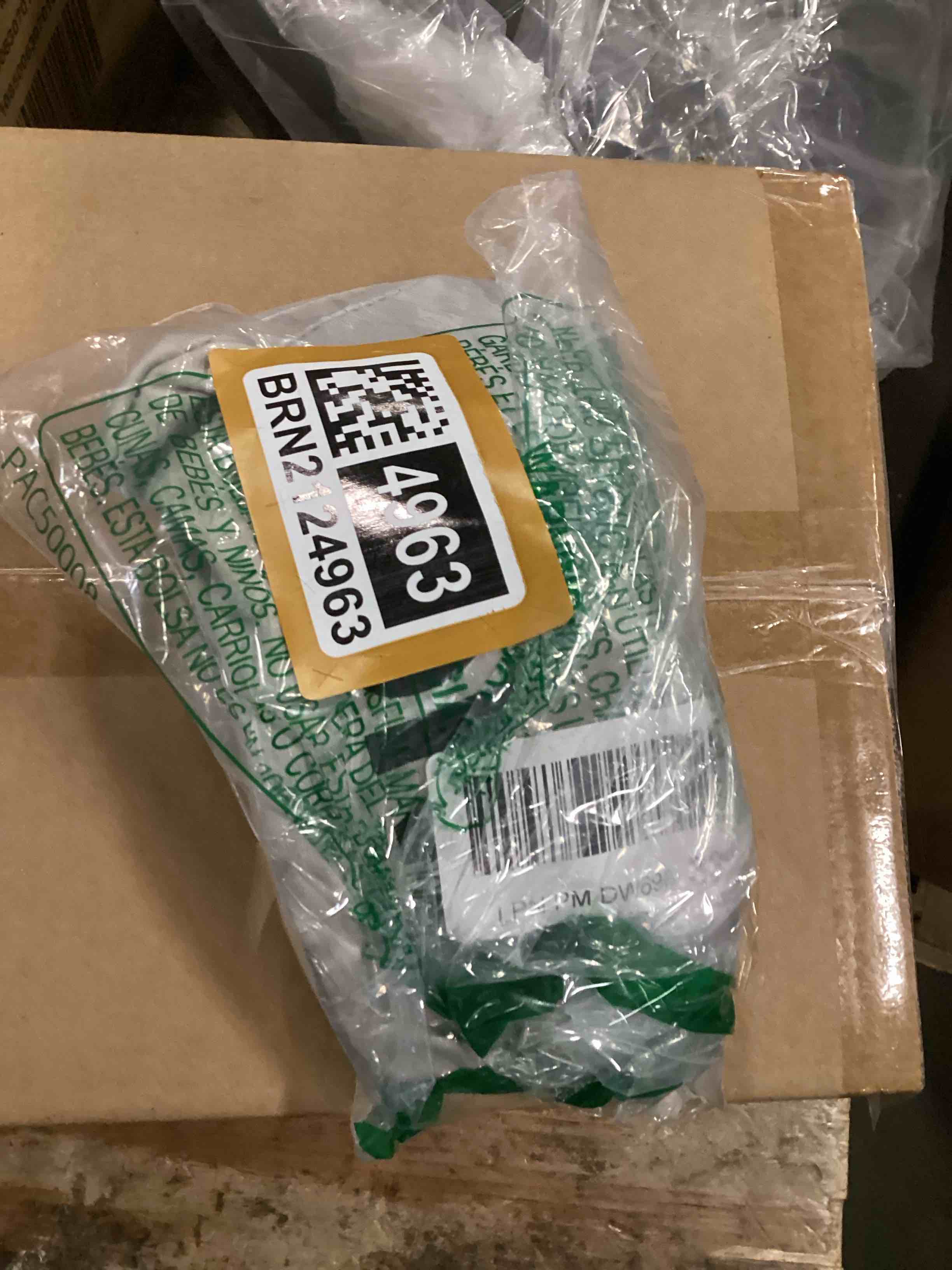 https://s3.amazonaws.com/lotting-images-prod/bidfta/BRN2124963_1744738112728.jpeg