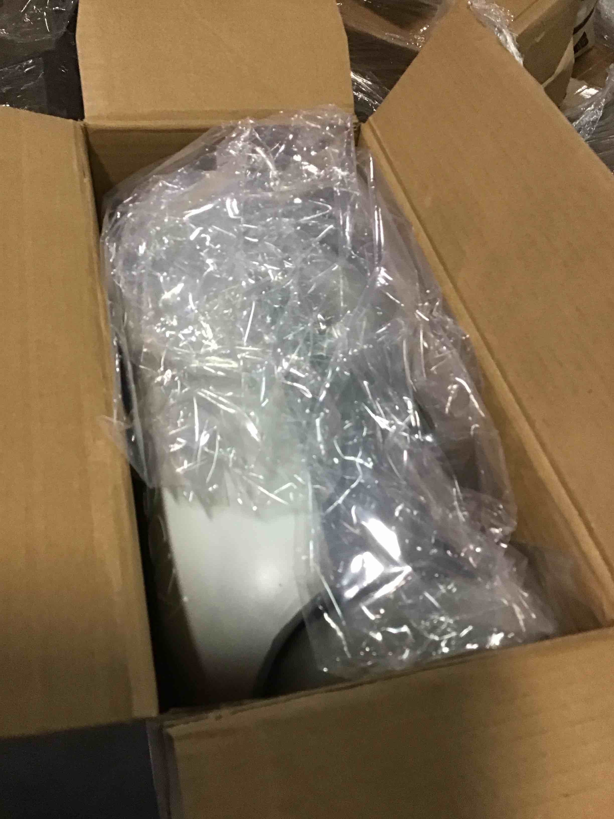 https://s3.amazonaws.com/lotting-images-prod/bidfta/BRN2176727_1736774767179.jpeg