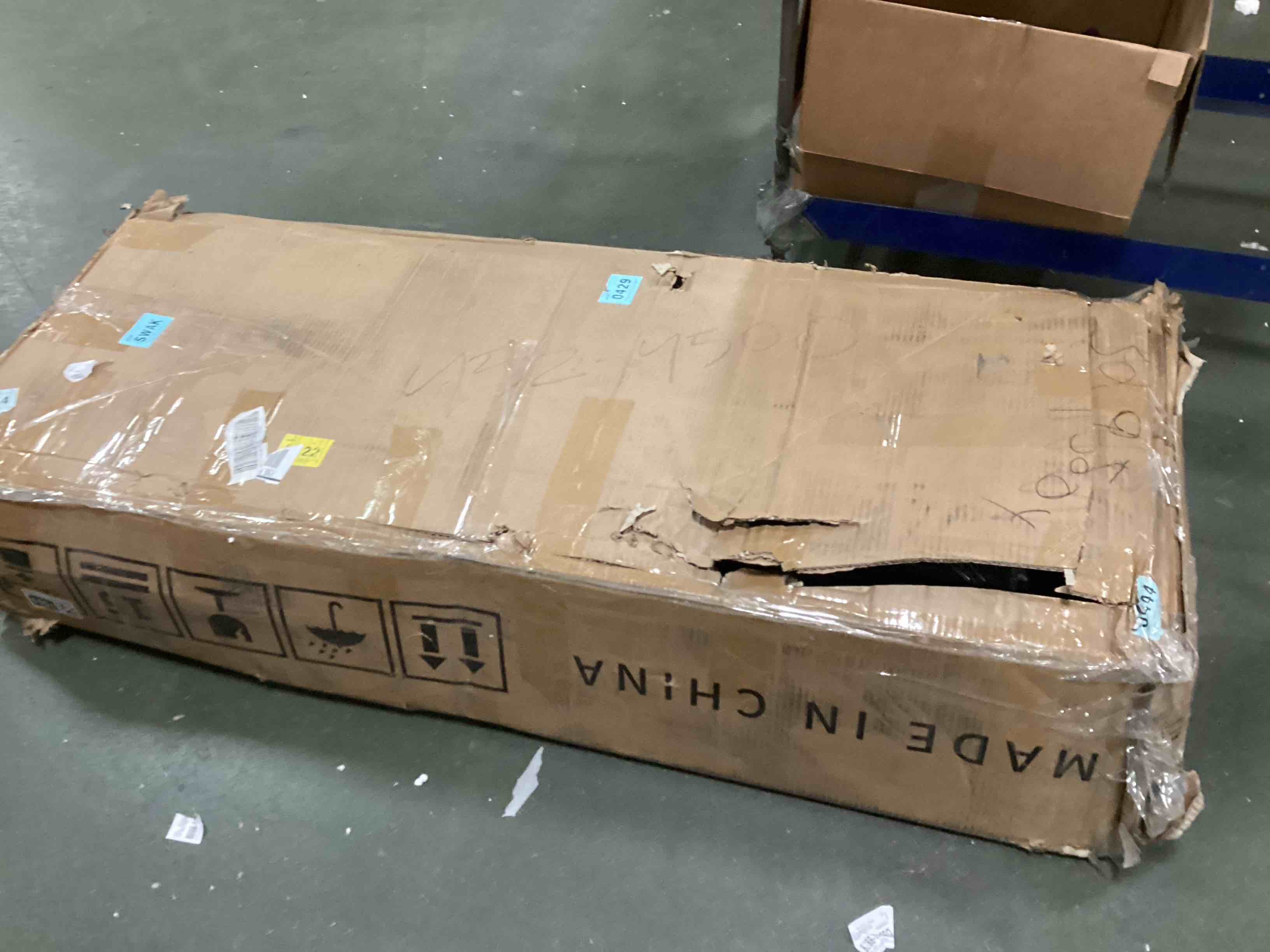 https://s3.amazonaws.com/lotting-images-prod/bidfta/BRN2177553_1737549767334.jpeg