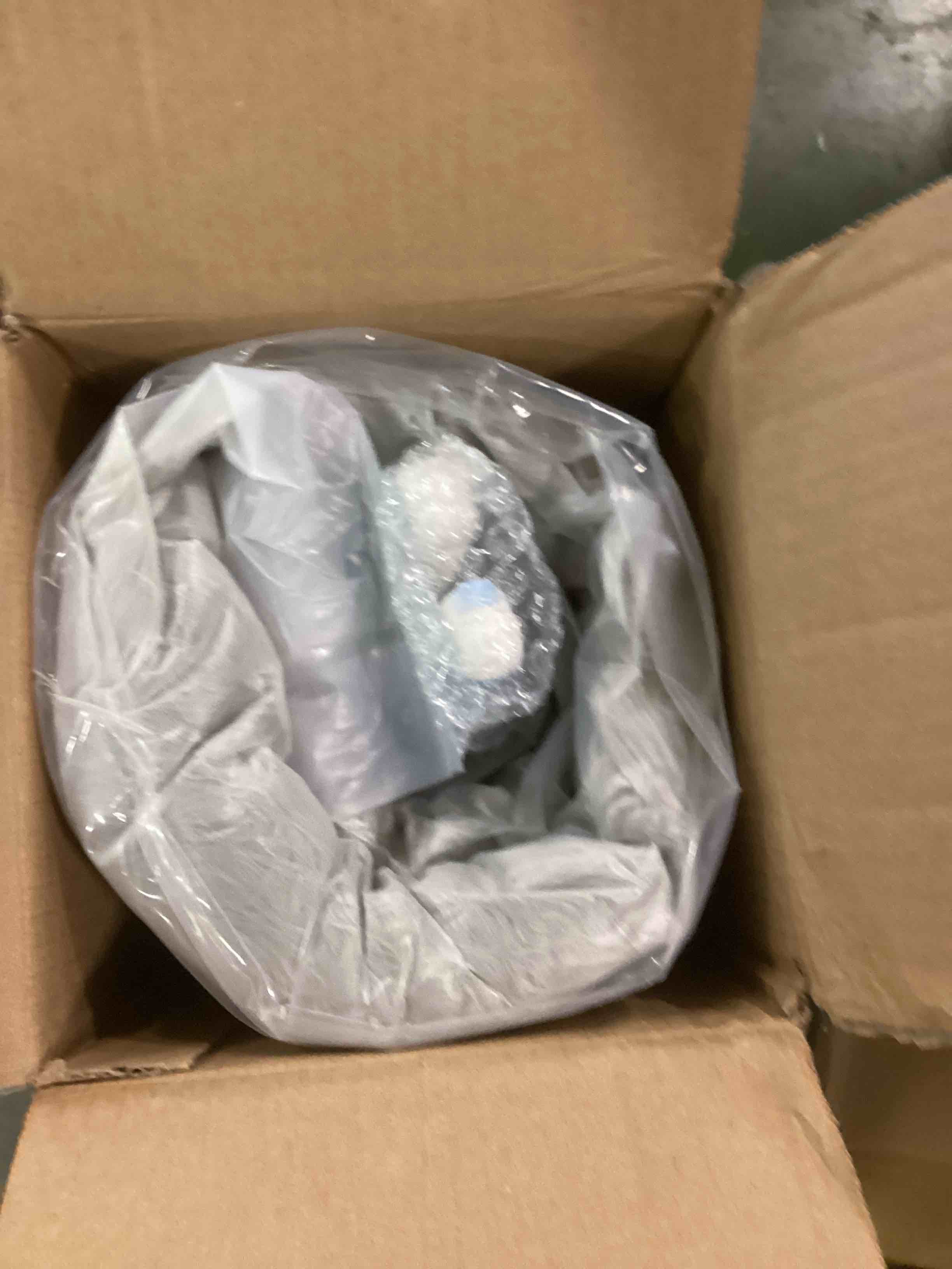 https://s3.amazonaws.com/lotting-images-prod/bidfta/BRN2179129_1736776872647.jpeg