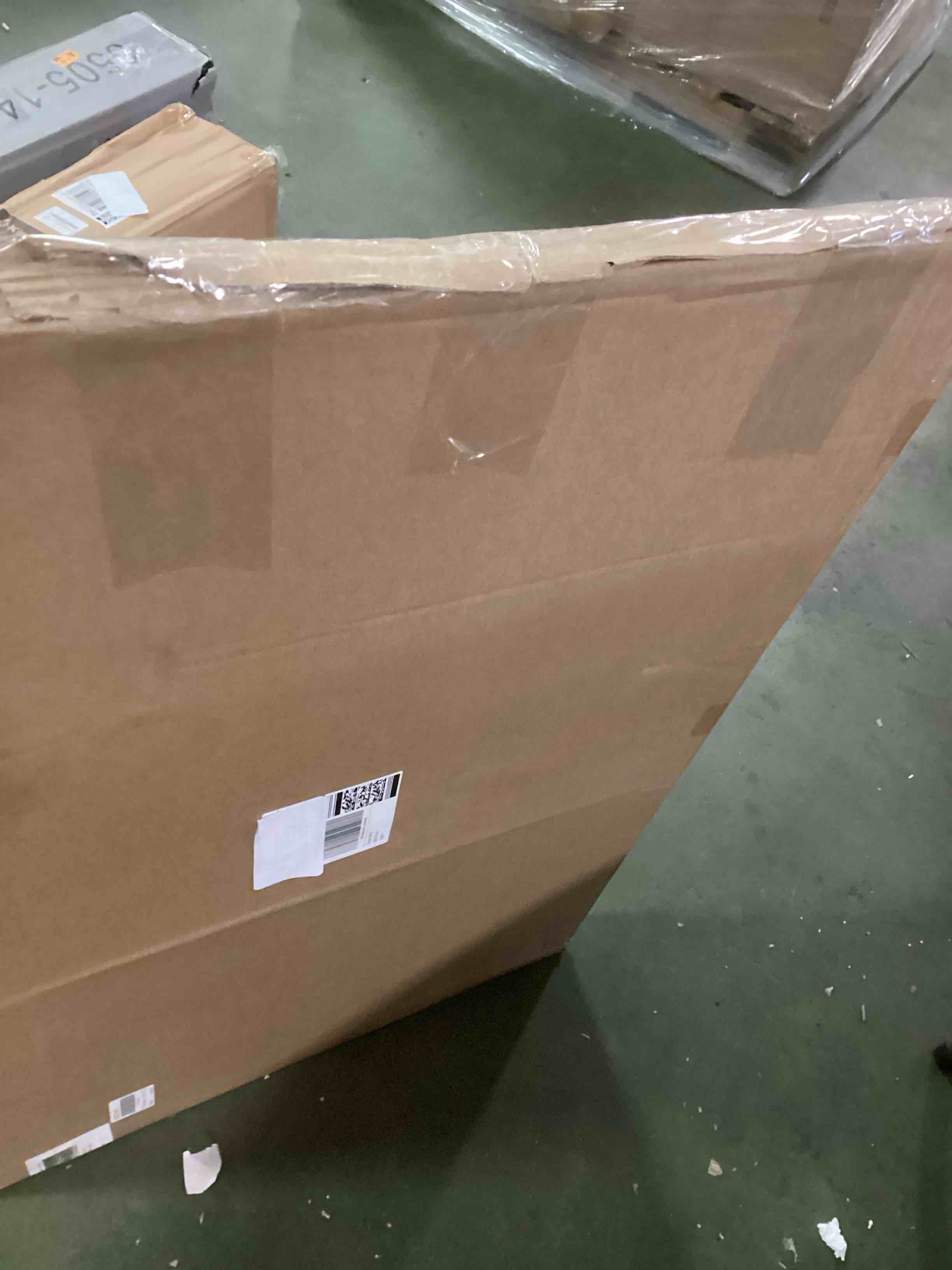 https://s3.amazonaws.com/lotting-images-prod/bidfta/BRN2179230_1736793336797.jpeg
