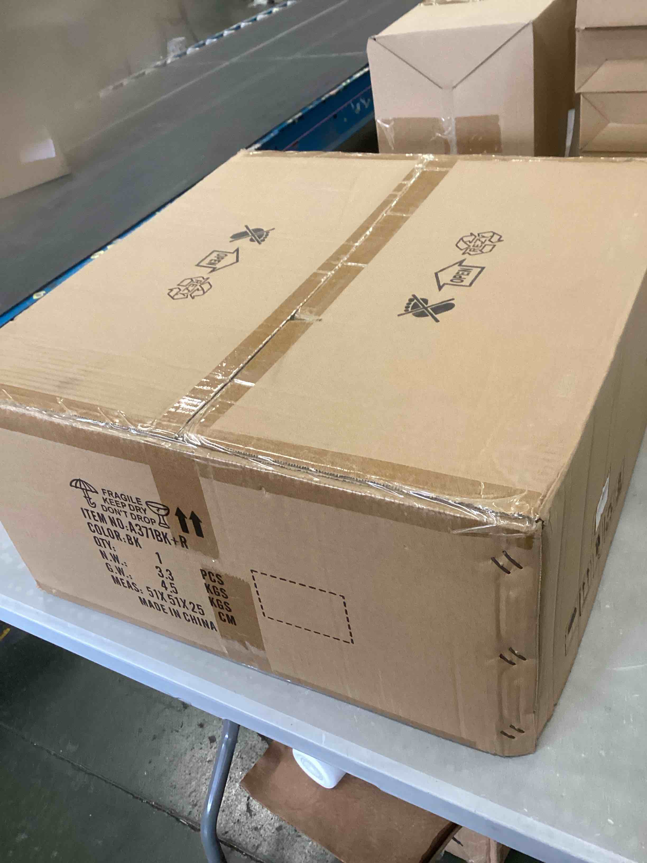 https://s3.amazonaws.com/lotting-images-prod/bidfta/BRN2180360_1737488042831.jpeg