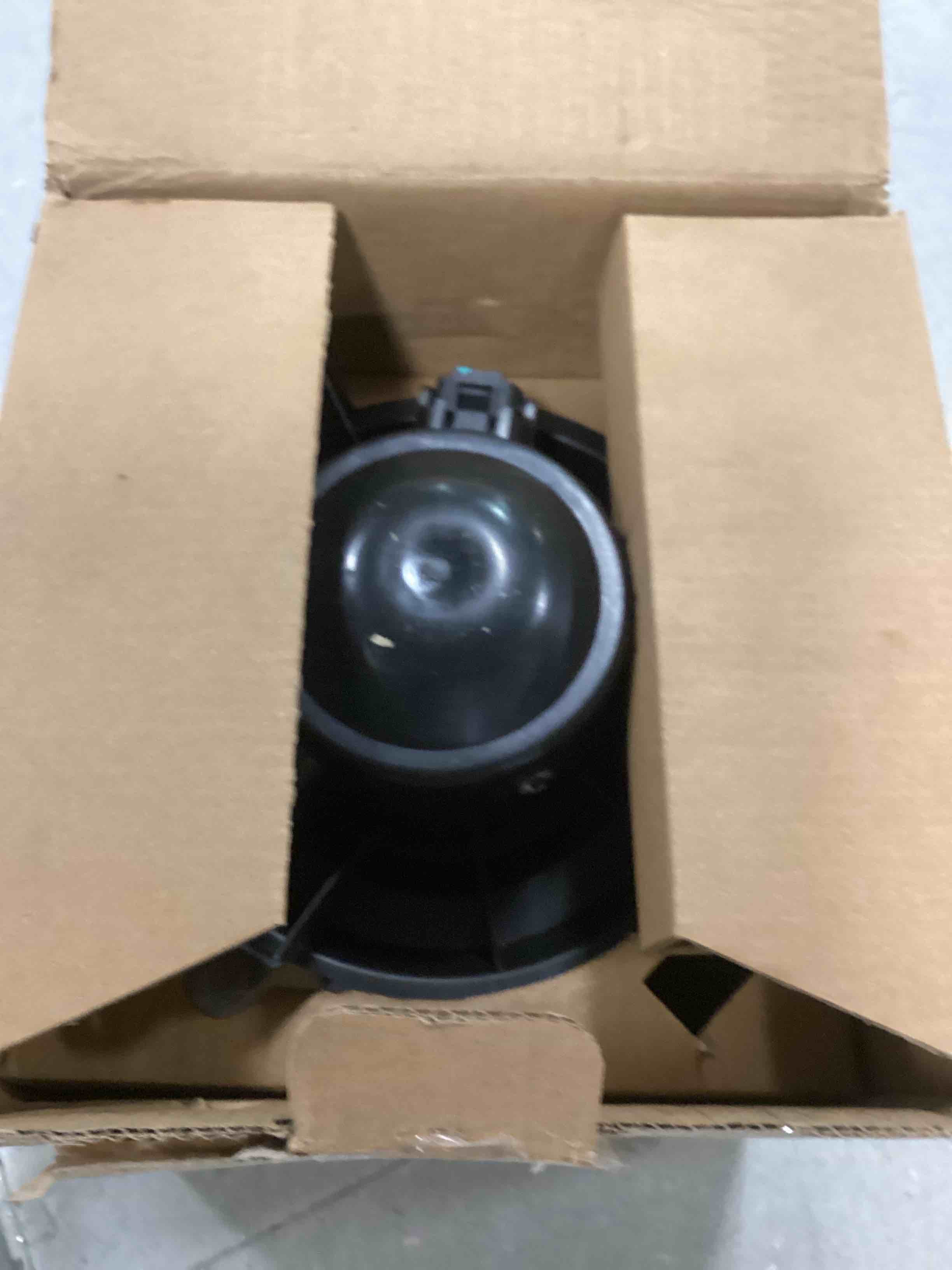 https://s3.amazonaws.com/lotting-images-prod/bidfta/BRN2182190_1736365360211.jpeg