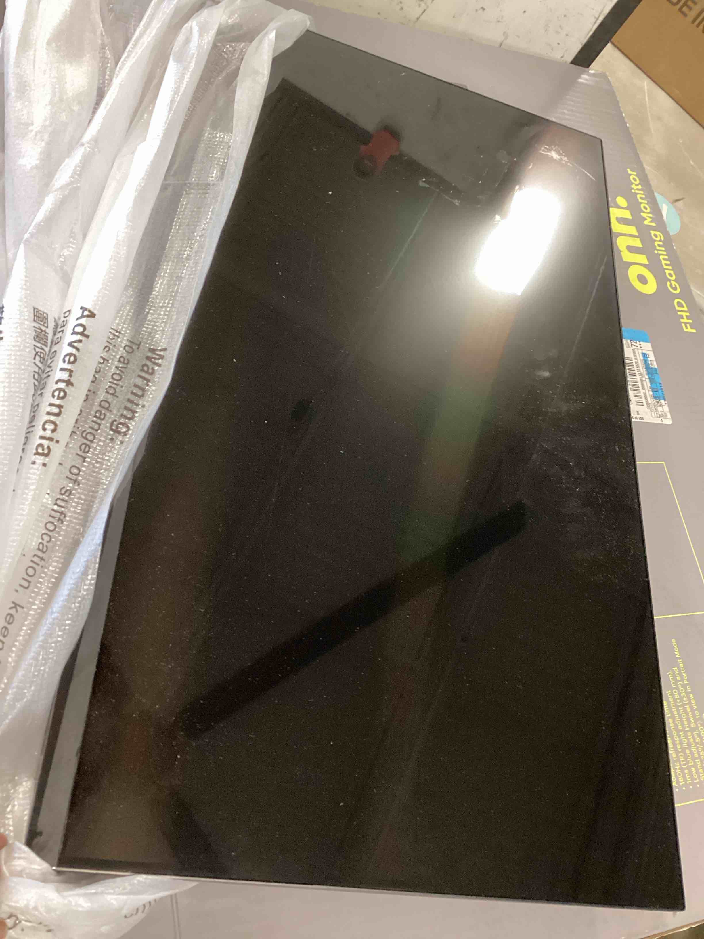https://s3.amazonaws.com/lotting-images-prod/bidfta/BRN2183171_1737394237427.jpeg