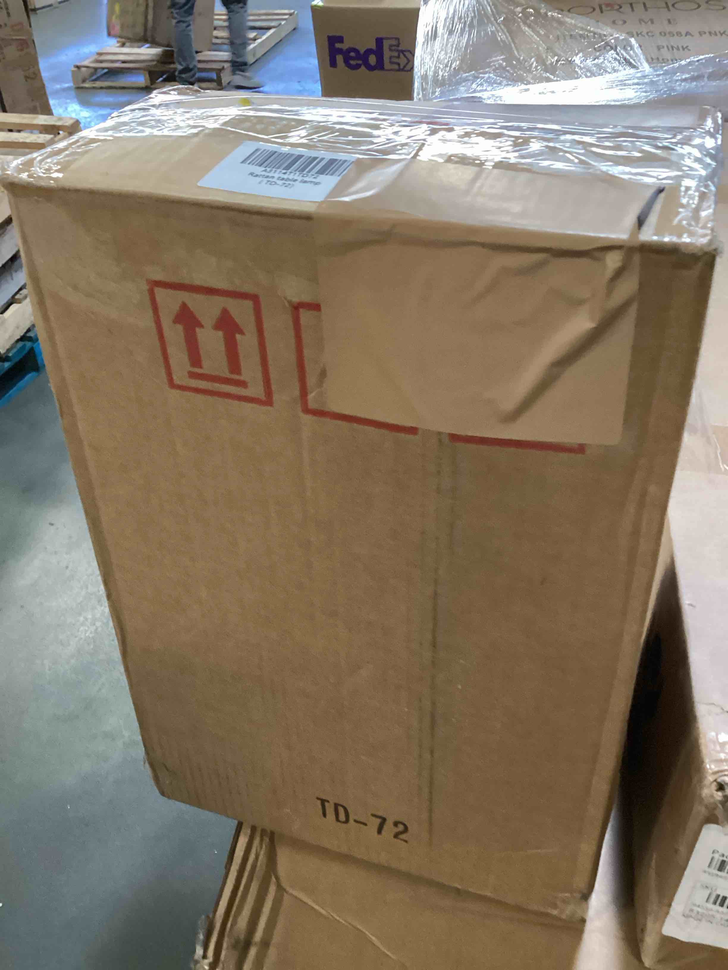 https://s3.amazonaws.com/lotting-images-prod/bidfta/BRN2183539_1738089660880.jpeg