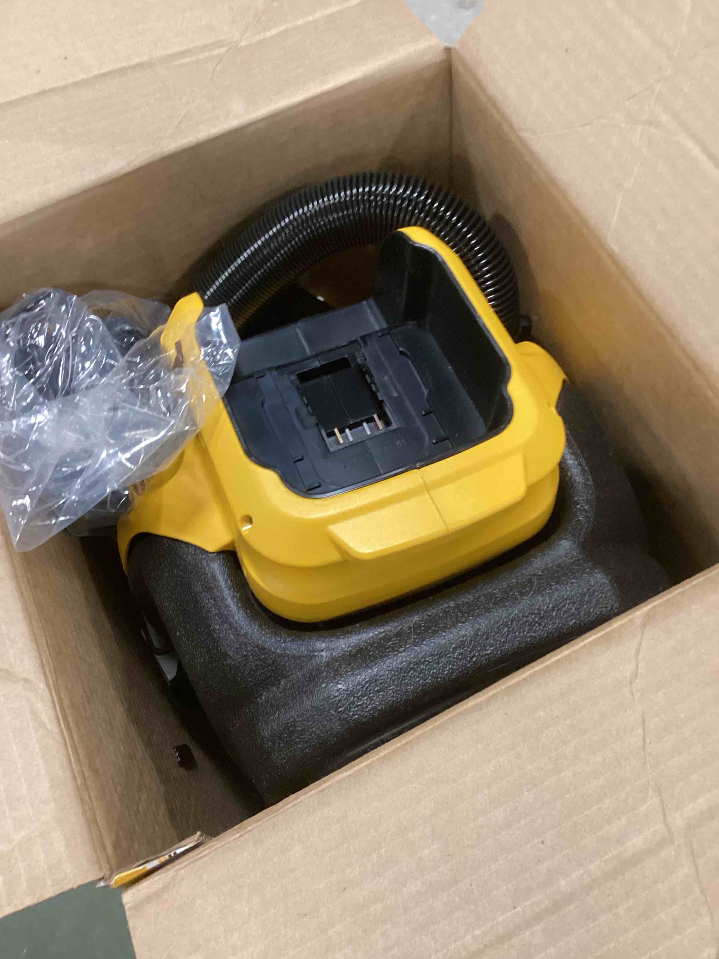 https://s3.amazonaws.com/lotting-images-prod/bidfta/BRN2183596_1738328910012.jpeg