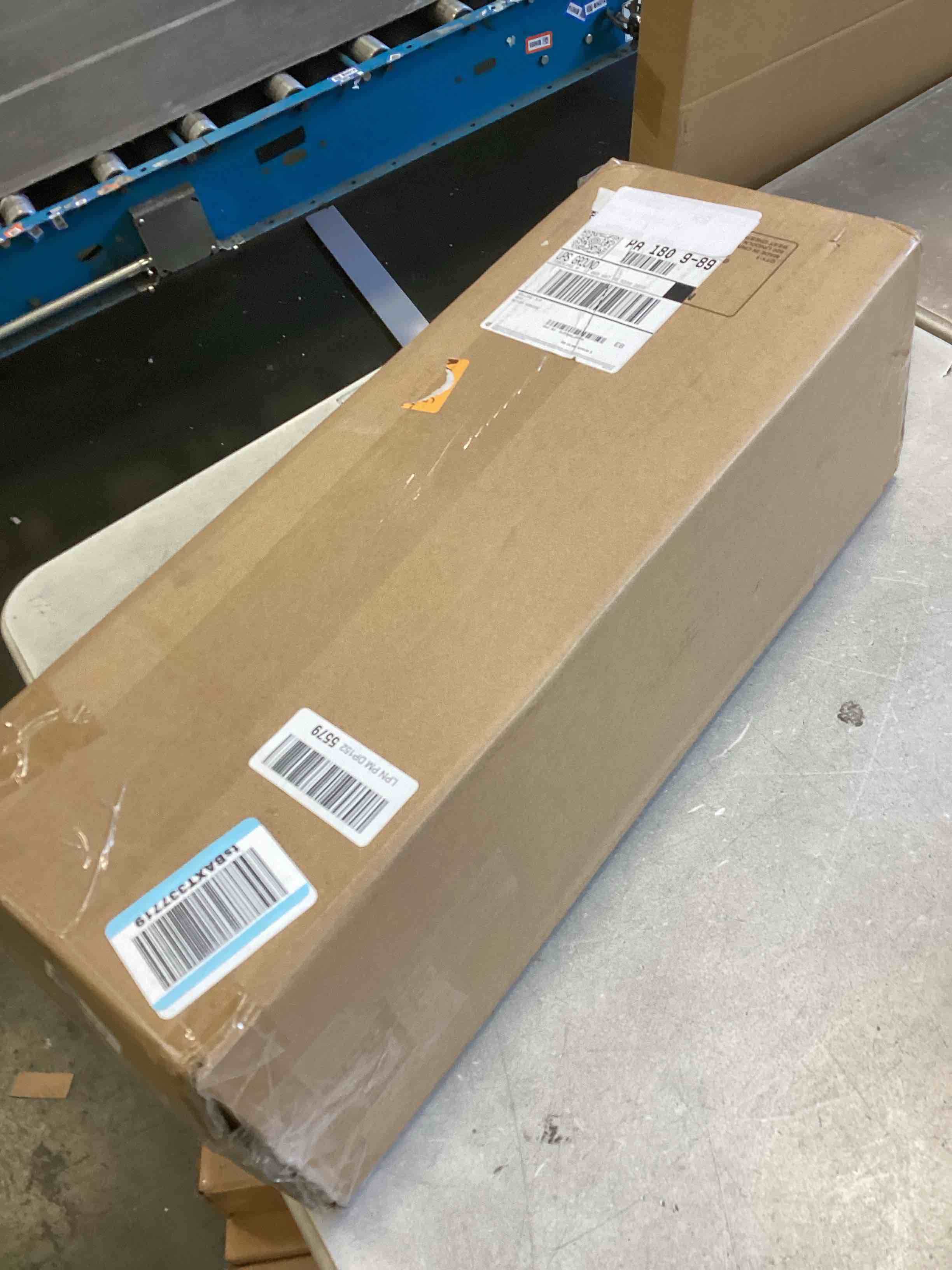 https://s3.amazonaws.com/lotting-images-prod/bidfta/BRN2183752_1738356470639.jpeg