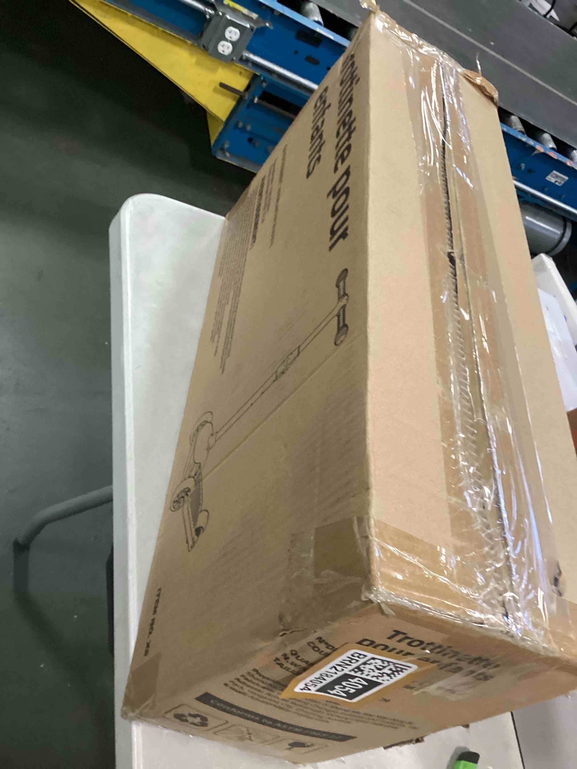 https://s3.amazonaws.com/lotting-images-prod/bidfta/BRN2184054_1738764576695.jpeg