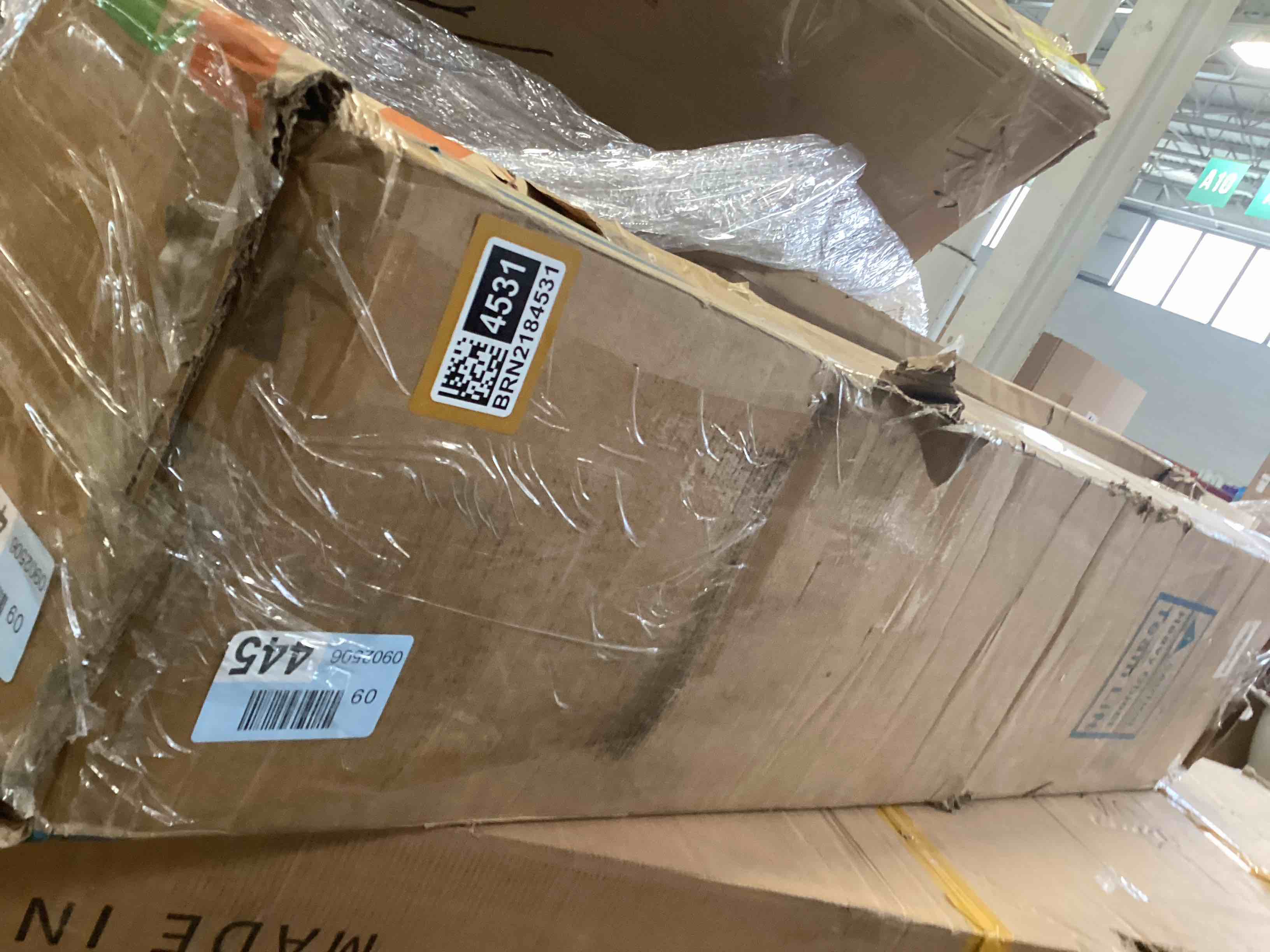 https://s3.amazonaws.com/lotting-images-prod/bidfta/BRN2184531_1738961292810.jpeg